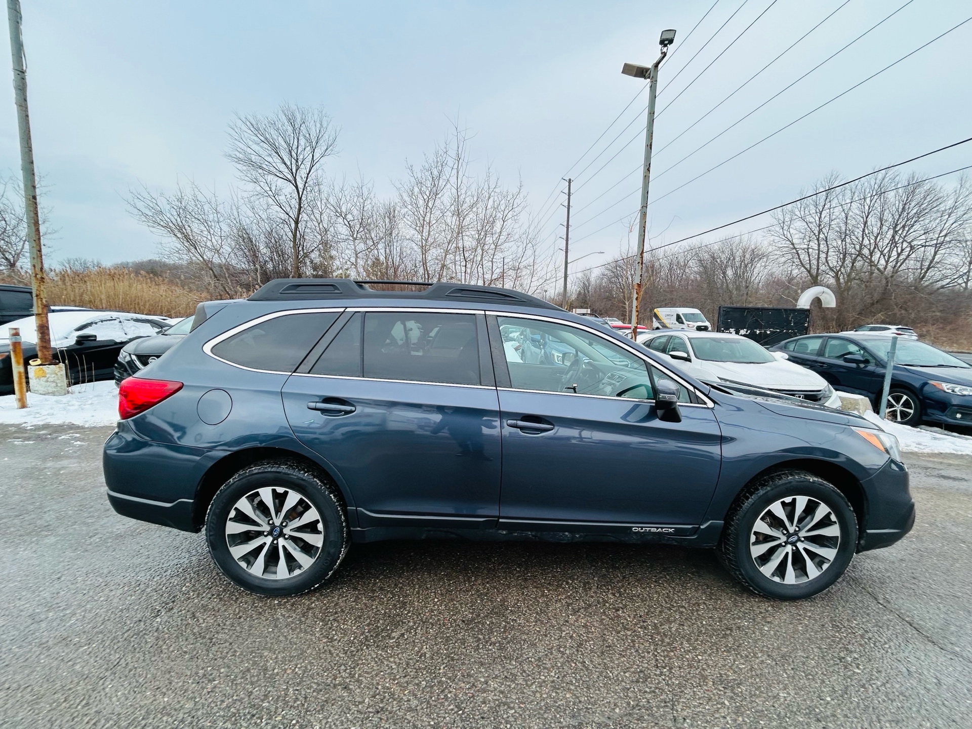/hakimautosale/2017-Subaru-Outback-09280193237454526.jpg