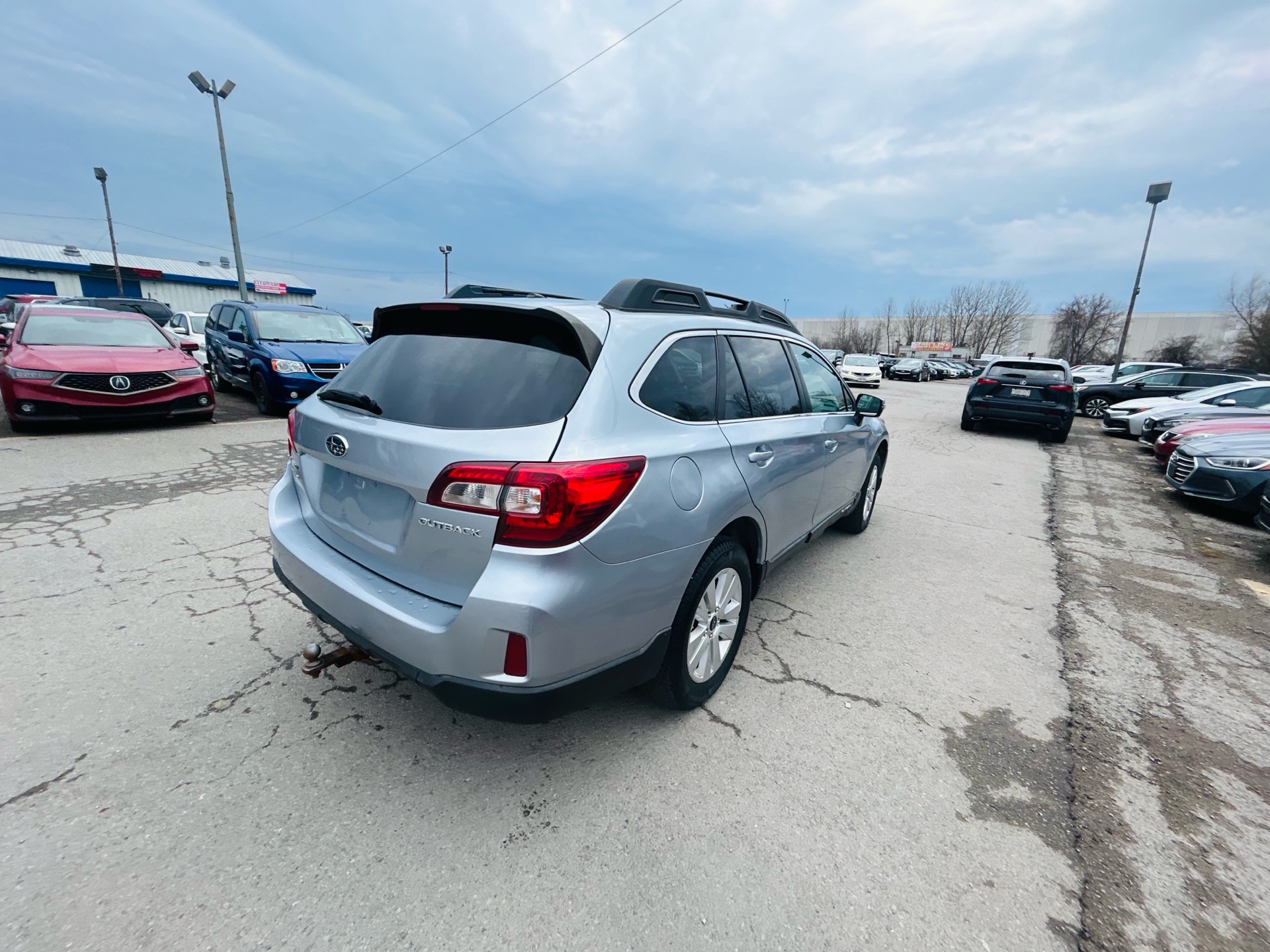 /hakimautosale/2017-Subaru-Outback-23171205896879776.jpg