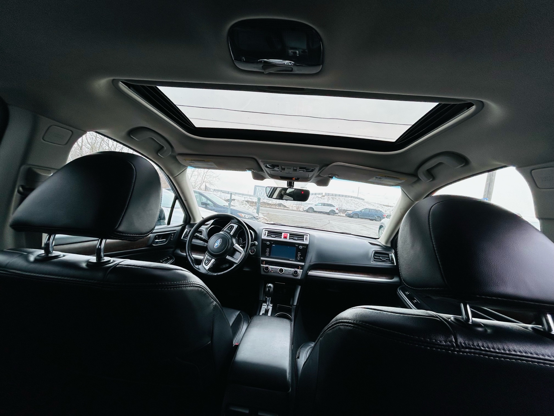 /hakimautosale/2017-Subaru-Outback-24339065432569118.jpg