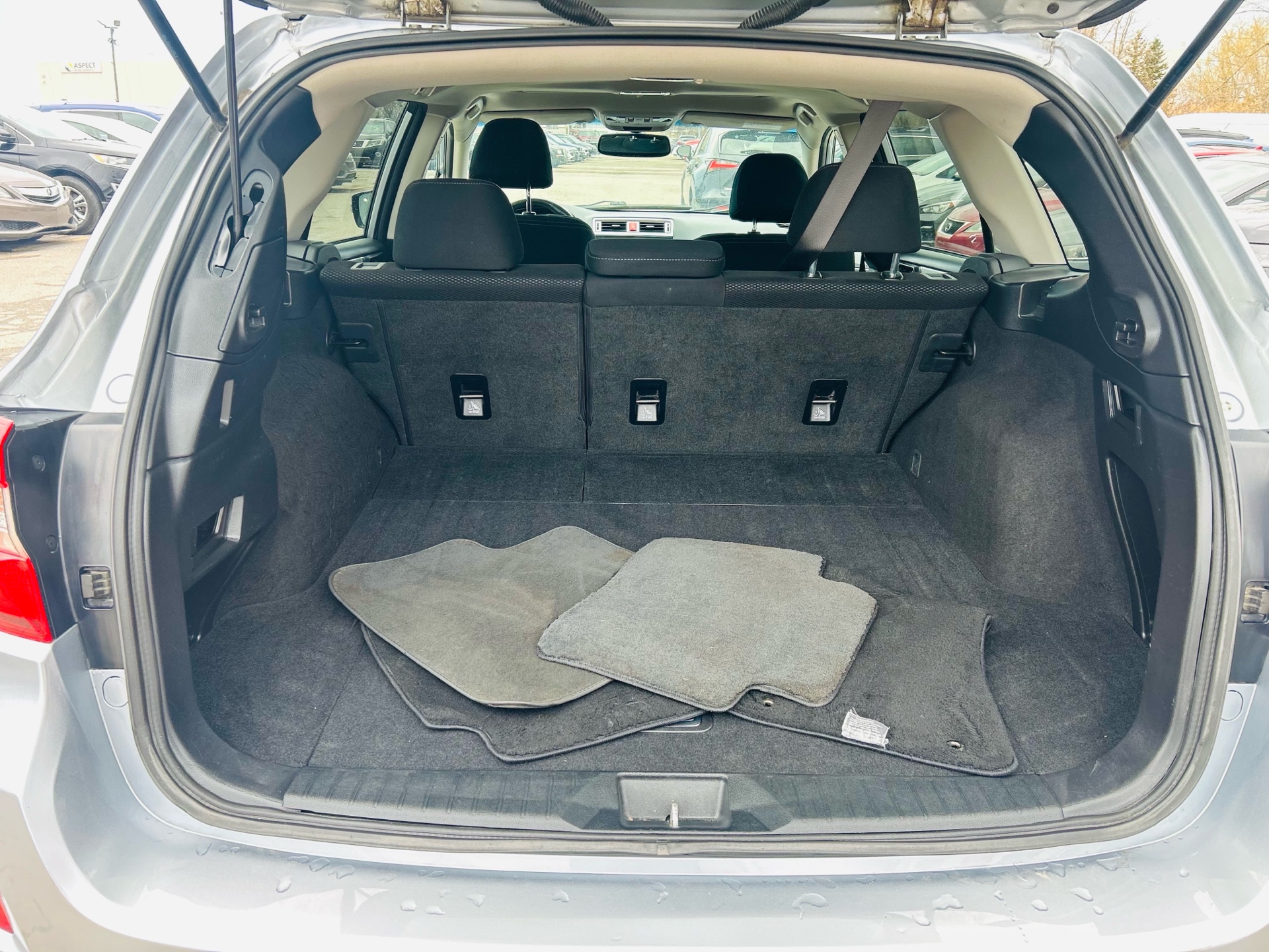 /hakimautosale/2017-Subaru-Outback-3464495134150942.jpg