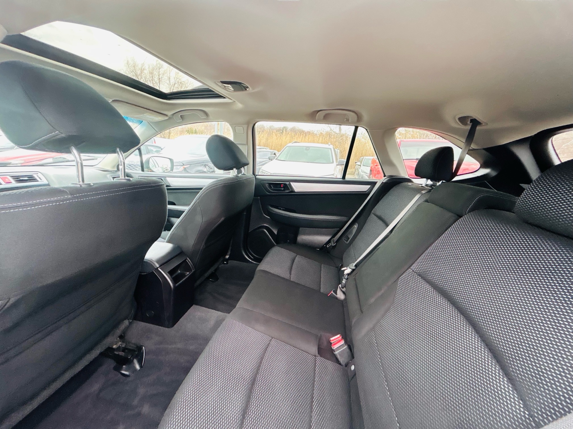 /hakimautosale/2017-Subaru-Outback-46646848661924767.jpg