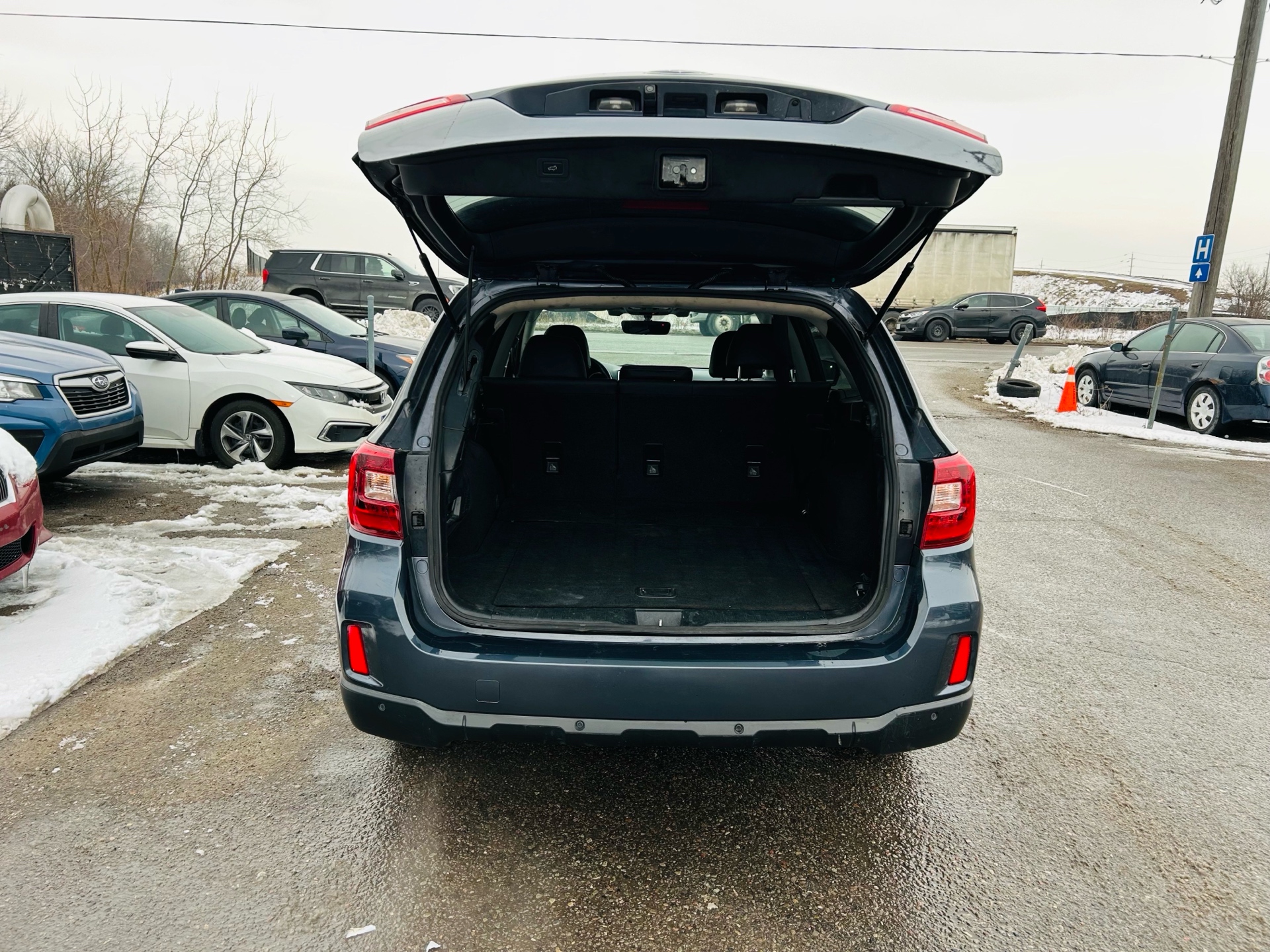 /hakimautosale/2017-Subaru-Outback-4786044196250616.jpg