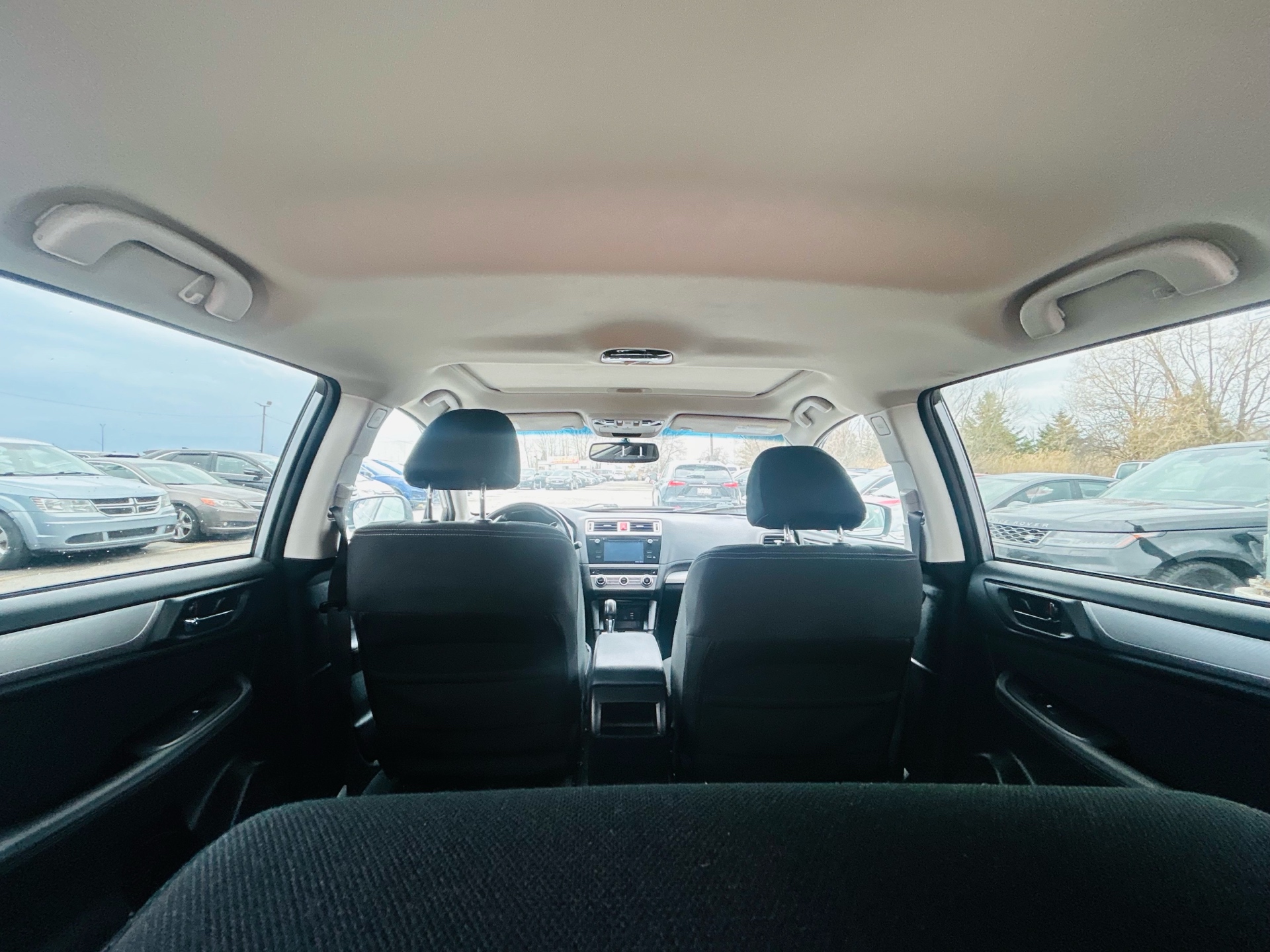 /hakimautosale/2017-Subaru-Outback-5786353933088053.jpg