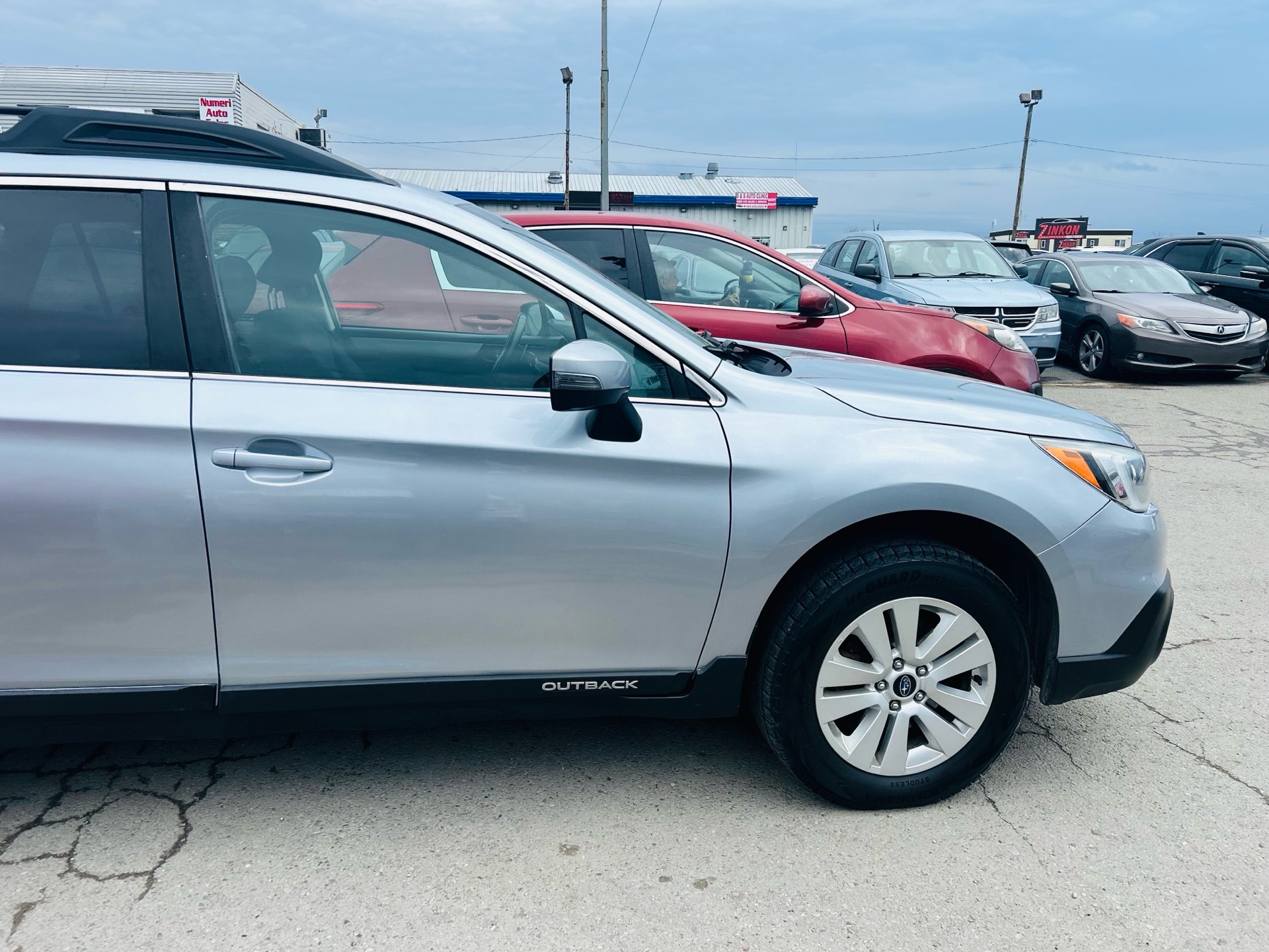 /hakimautosale/2017-Subaru-Outback-6277624932415984.jpg