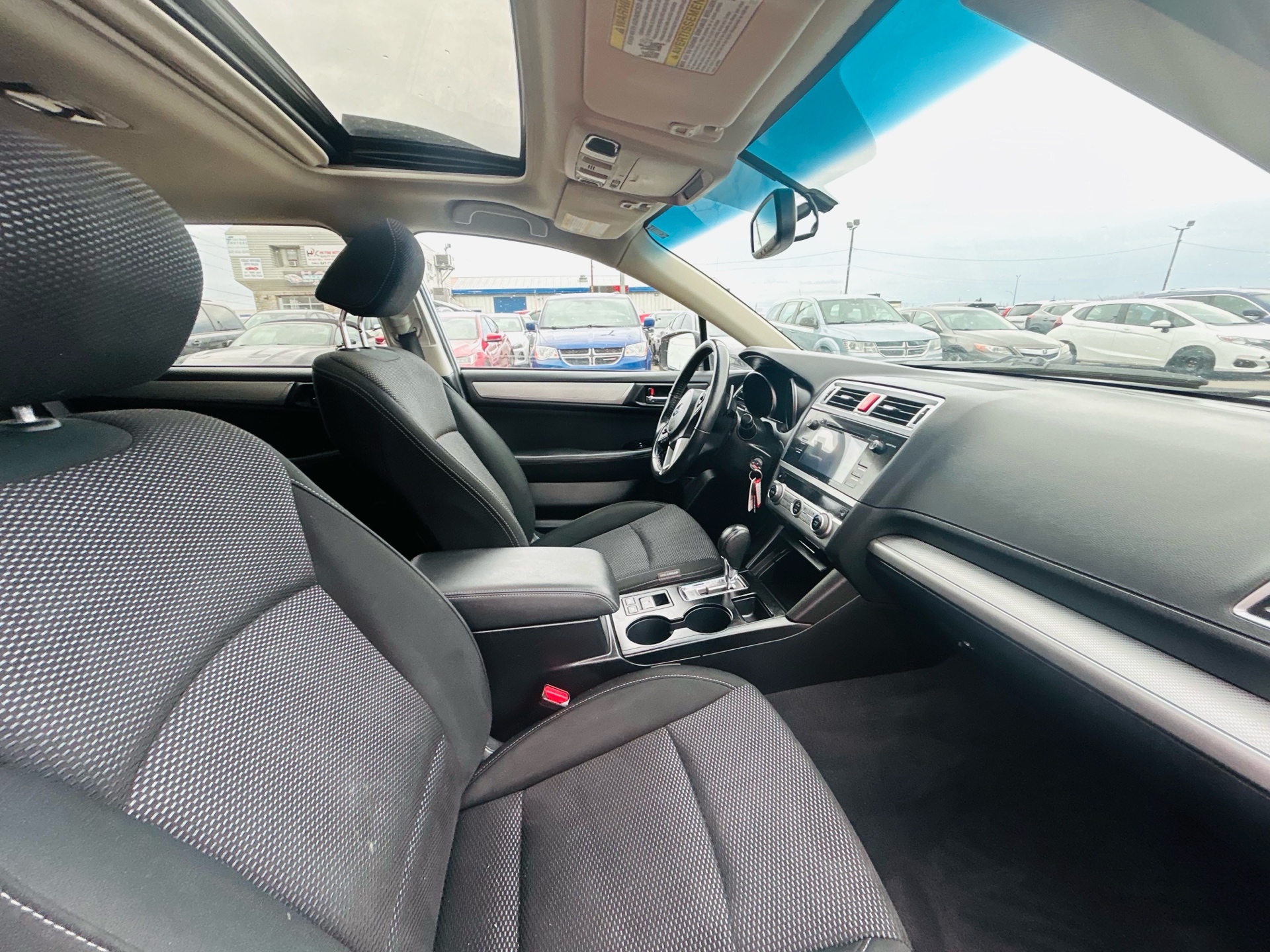 /hakimautosale/2017-Subaru-Outback-8951417038549241.jpg