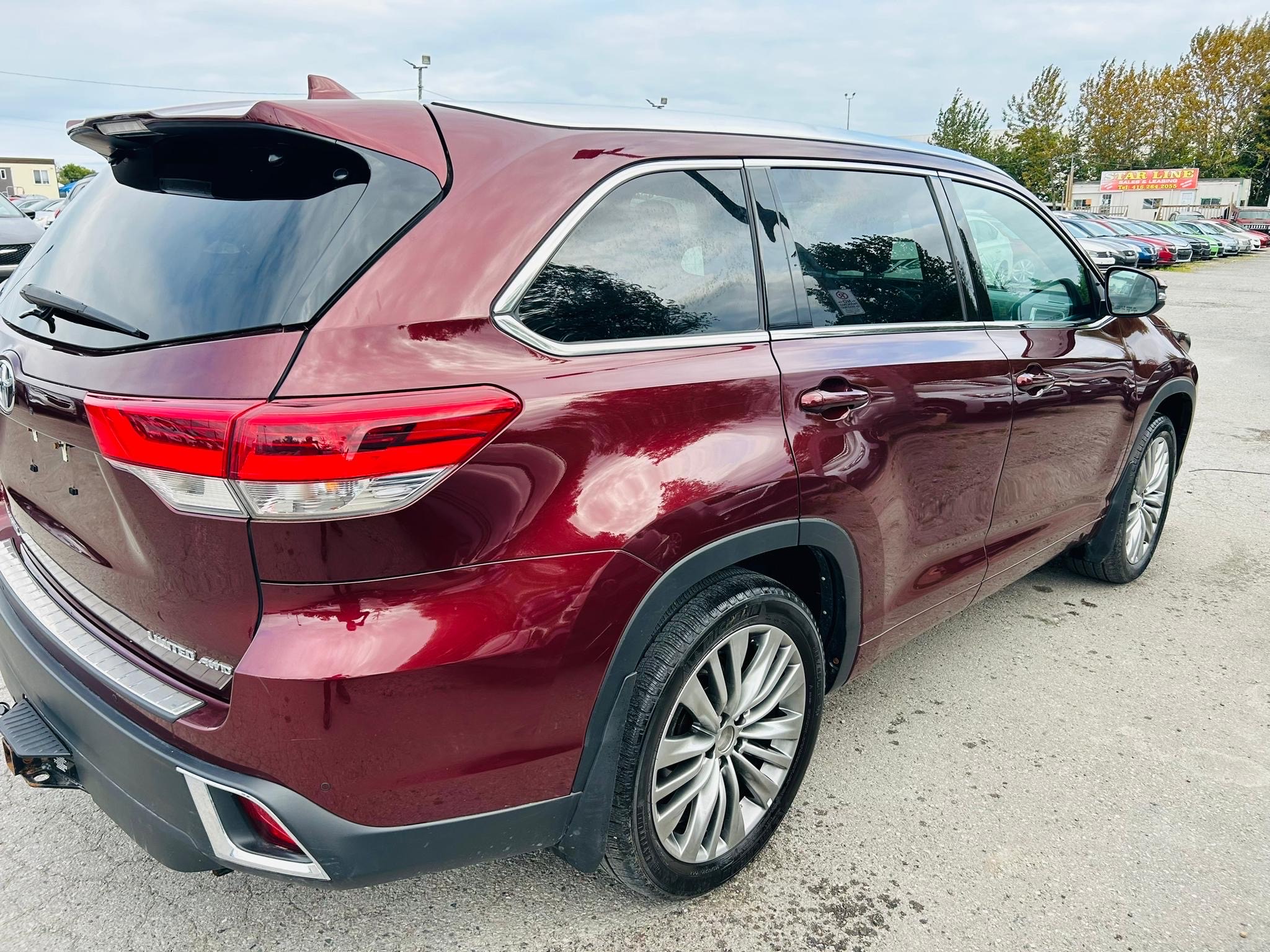 /hakimautosale/2017-Toyota-Highlander-24308469040505698.jpg