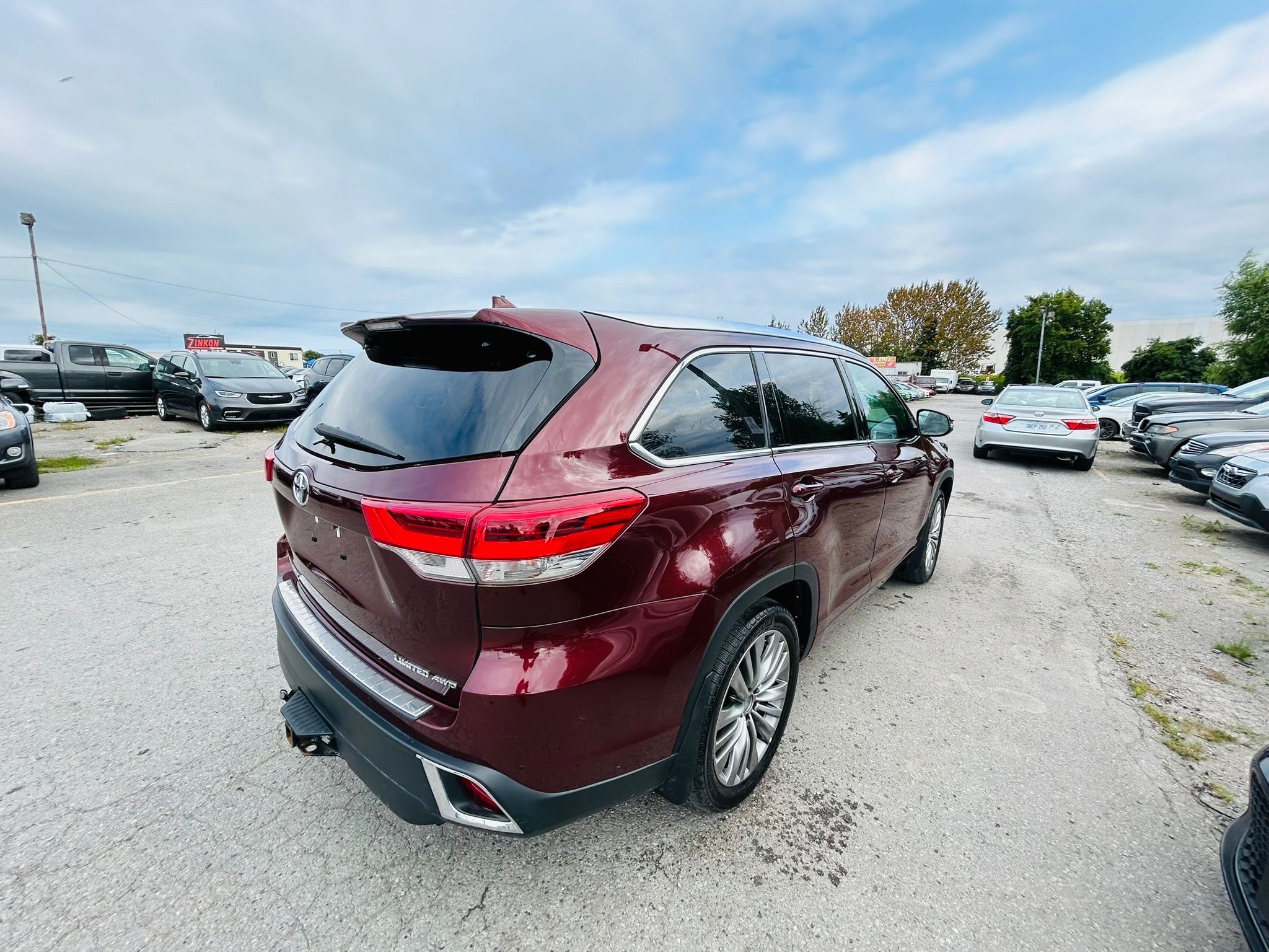 /hakimautosale/2017-Toyota-Highlander-7408005905046979.jpg