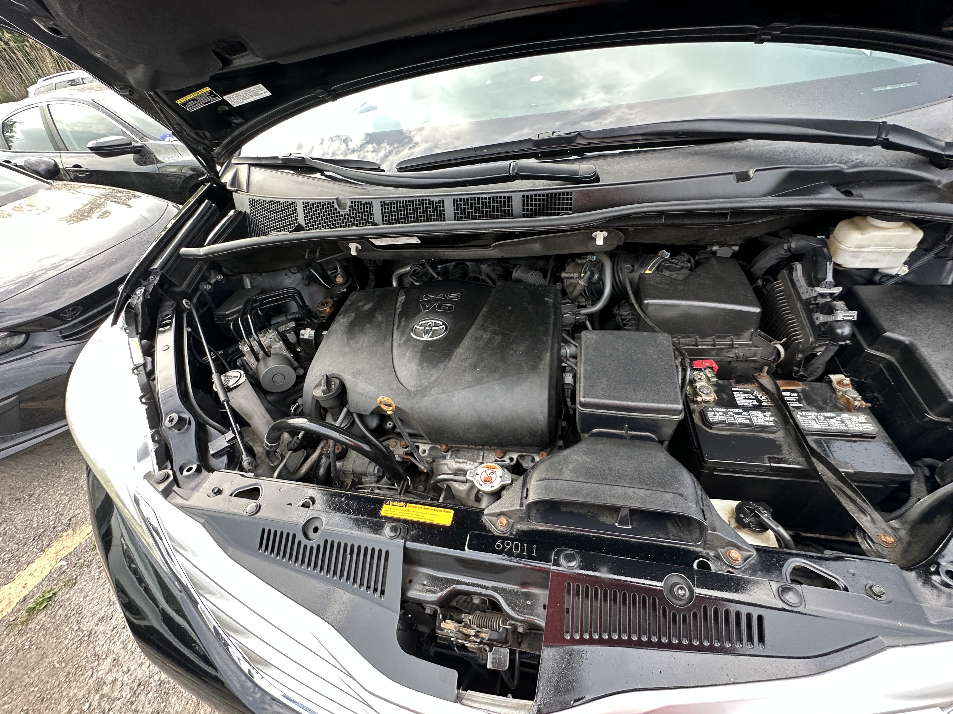/hakimautosale/2017-Toyota-Sienna-945724179338707.jpg