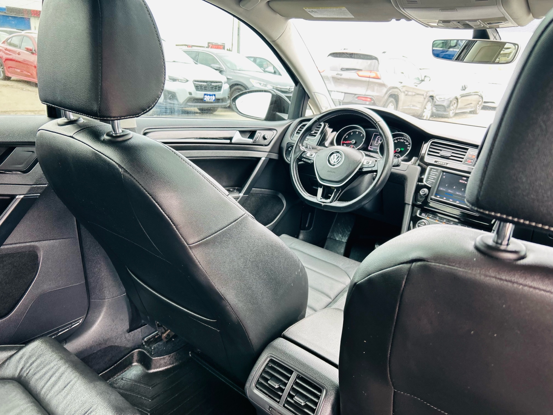 /hakimautosale/2017-Volkswagen-Golf-09010709729017741.jpg