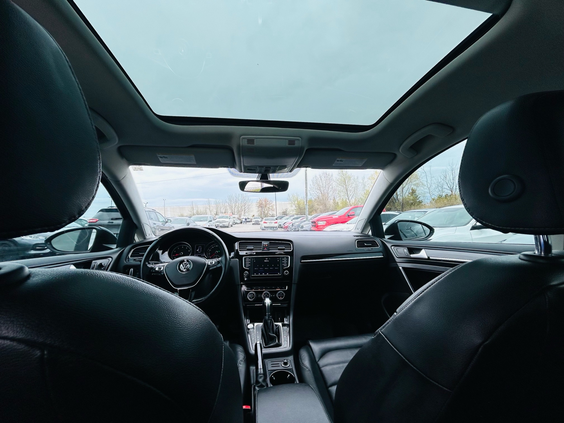 /hakimautosale/2017-Volkswagen-Golf-3232284473162734.jpg
