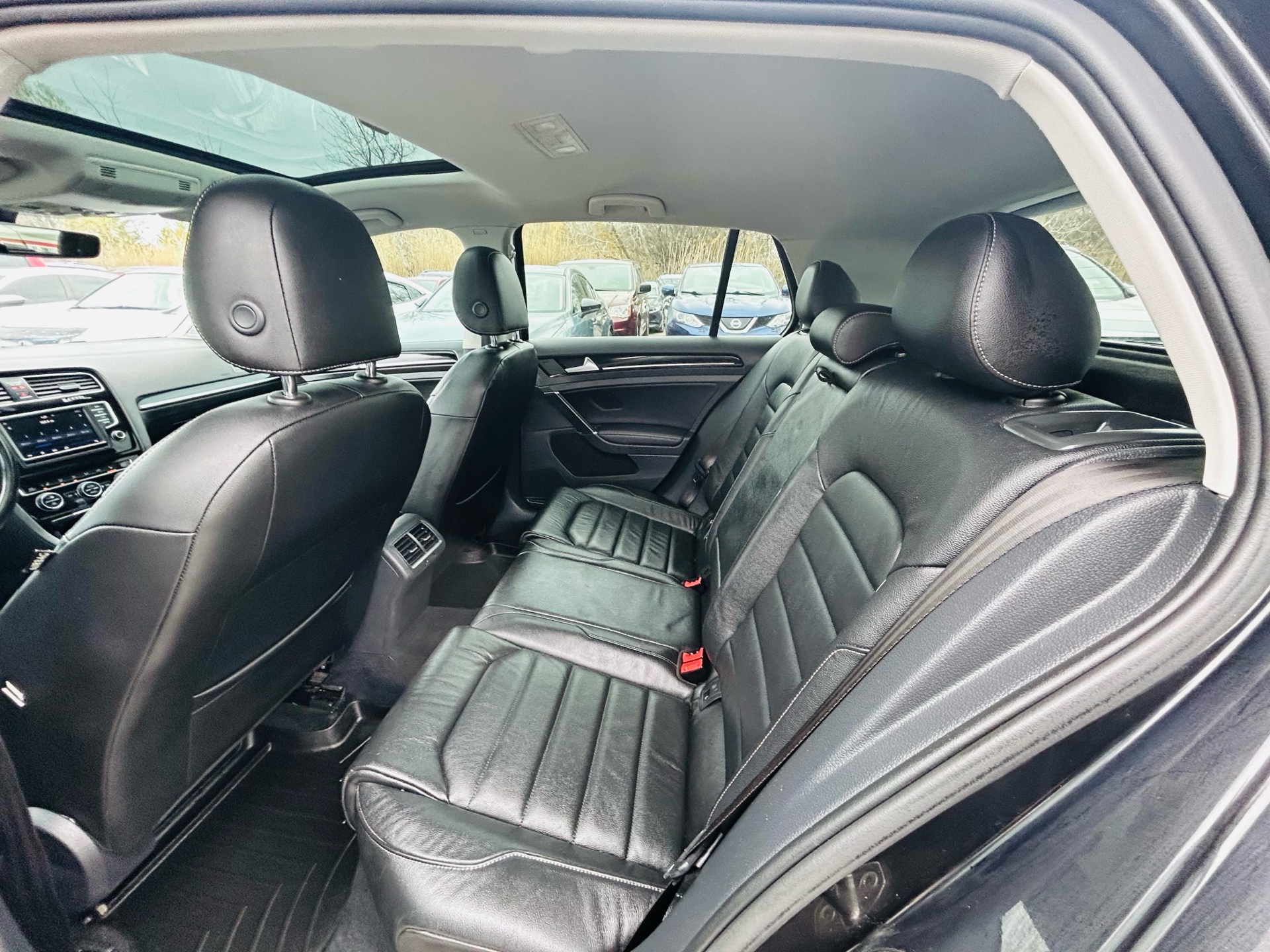 /hakimautosale/2017-Volkswagen-Golf-6239748112752863.jpg