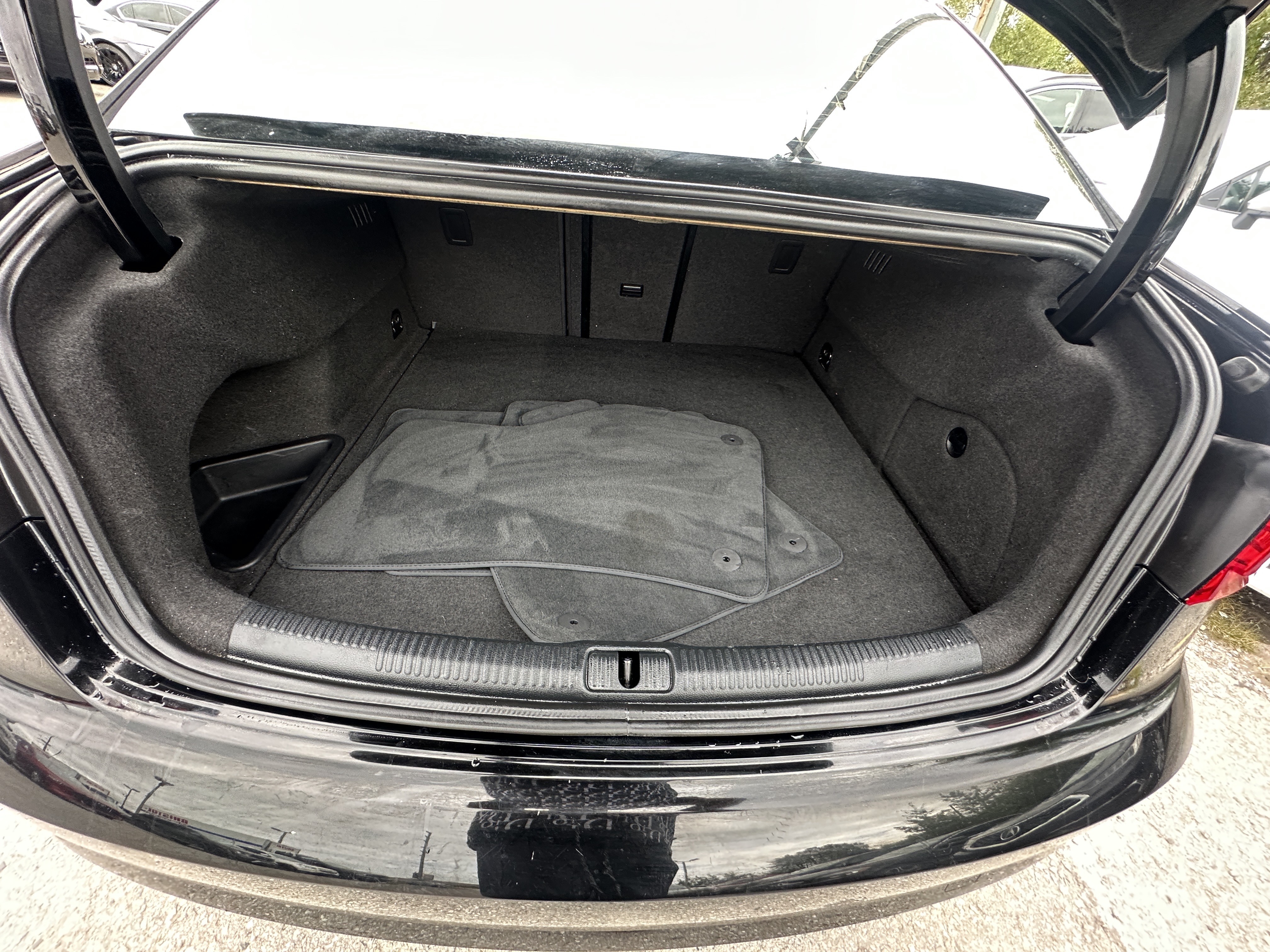 /hakimautosale/2018-Audi-A3Sedan-434698647558559.jpg