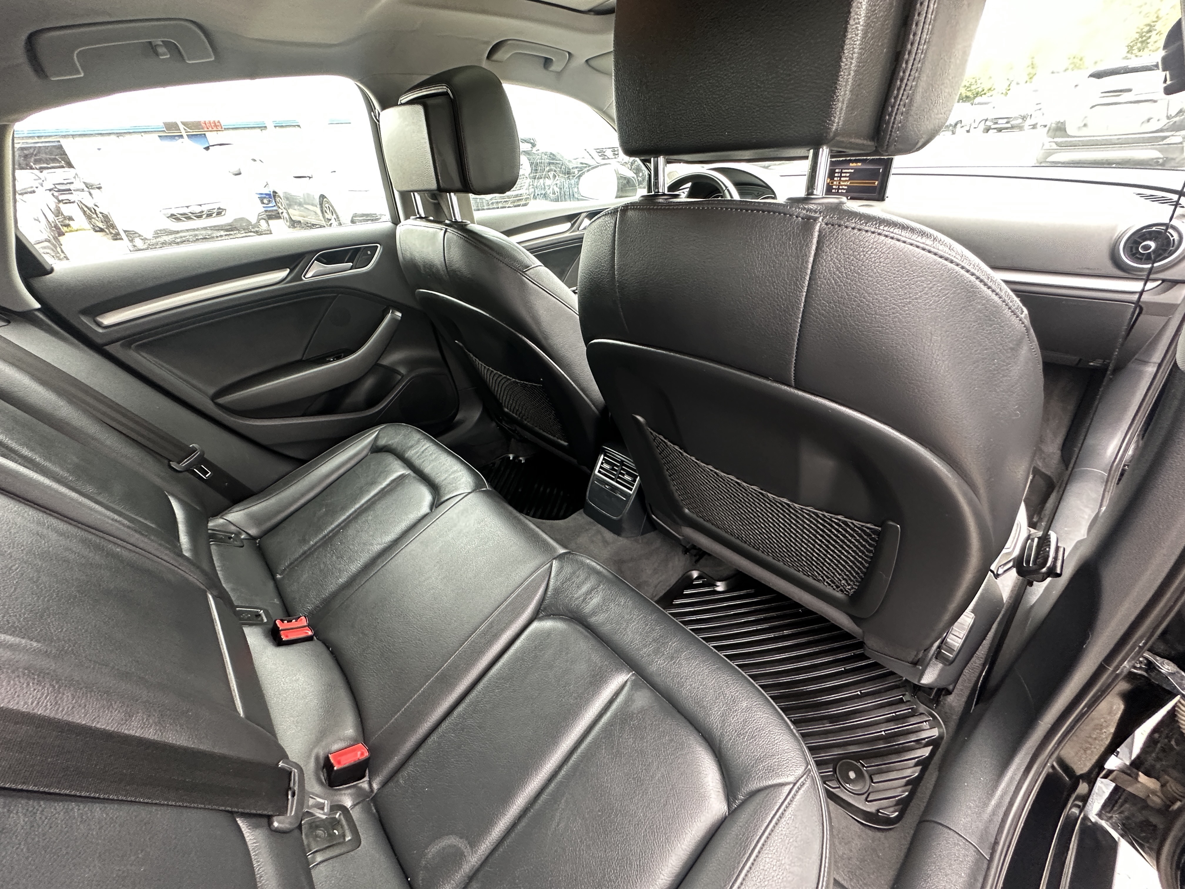 /hakimautosale/2018-Audi-A3Sedan-6953639137865579.jpg