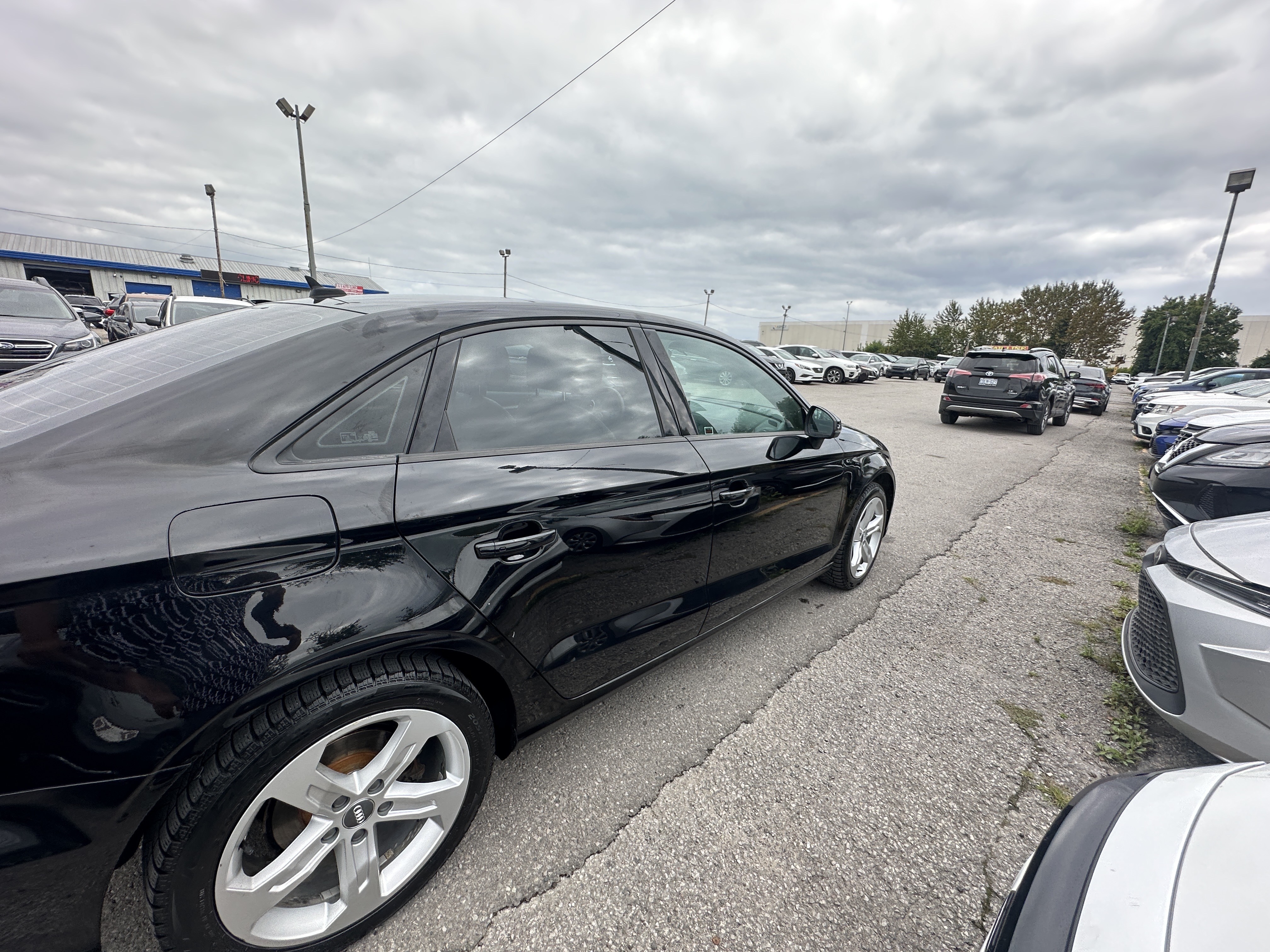 /hakimautosale/2018-Audi-A3Sedan-7469064535874219.jpg