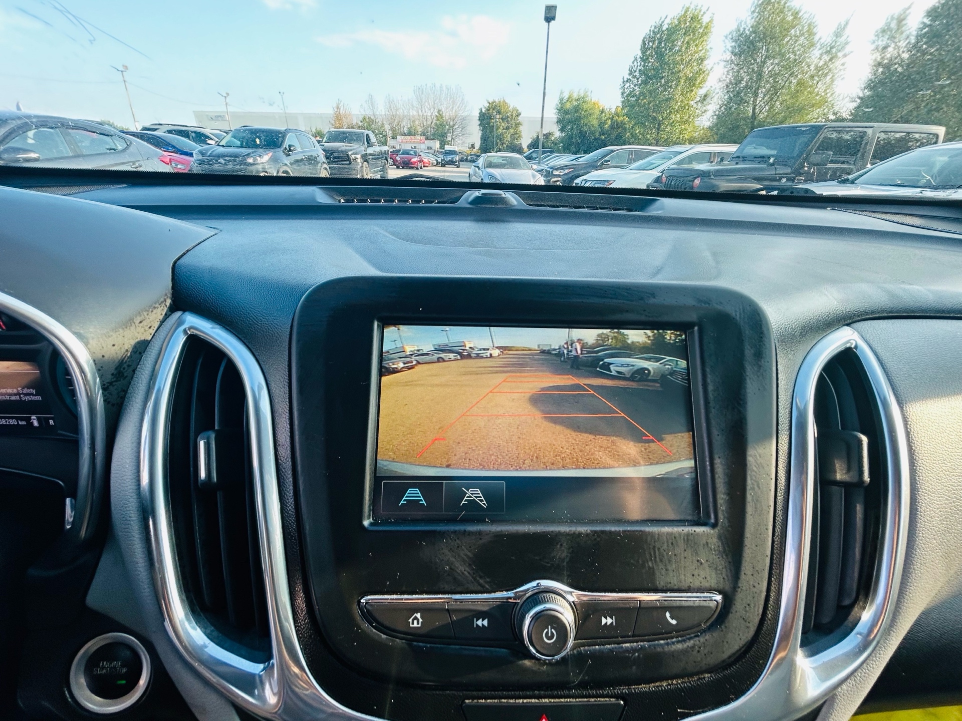 /hakimautosale/2018-Chevrolet-Equinox-28747897740280437.jpg