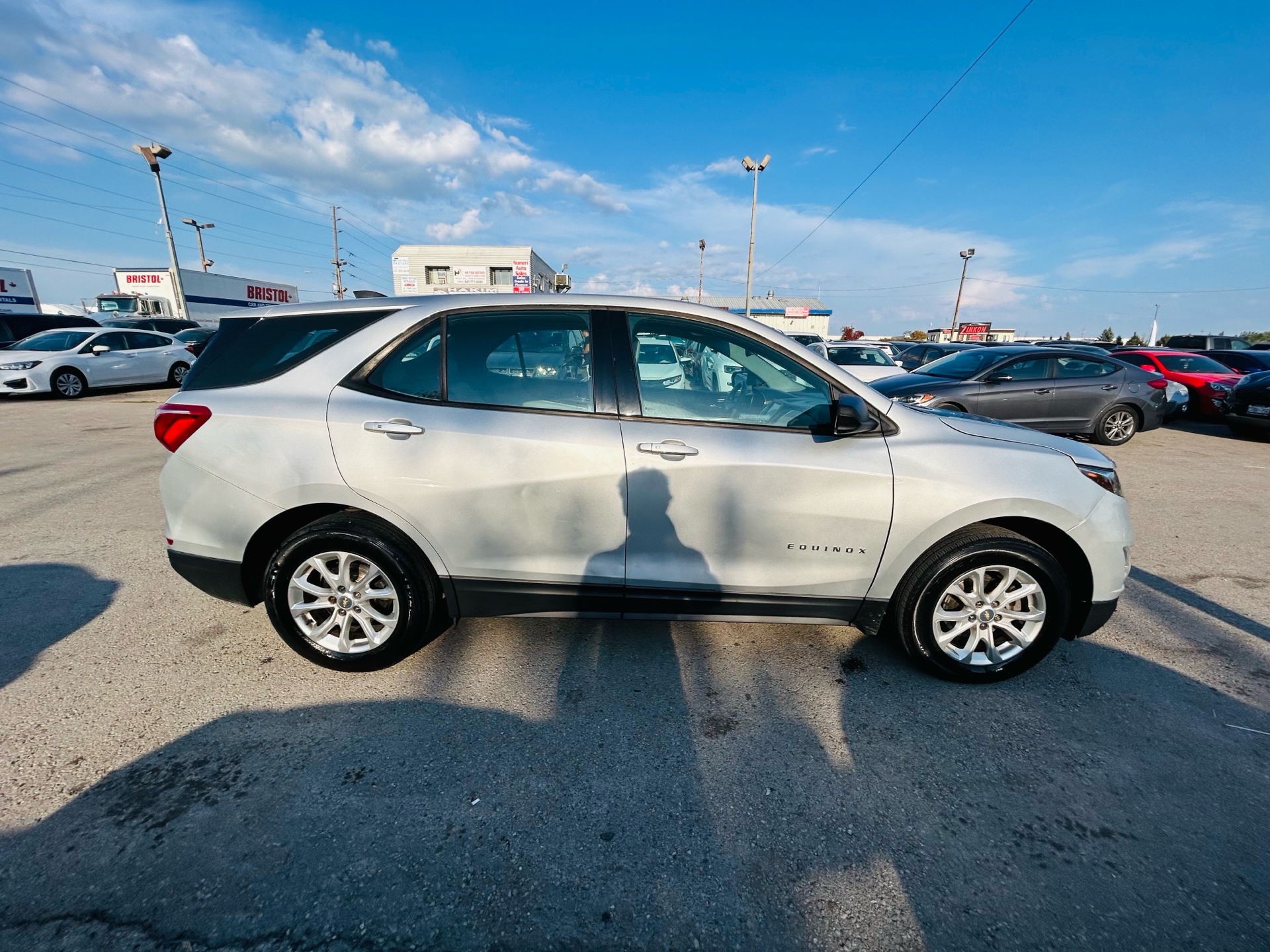 /hakimautosale/2018-Chevrolet-Equinox-3672999307416305.jpg