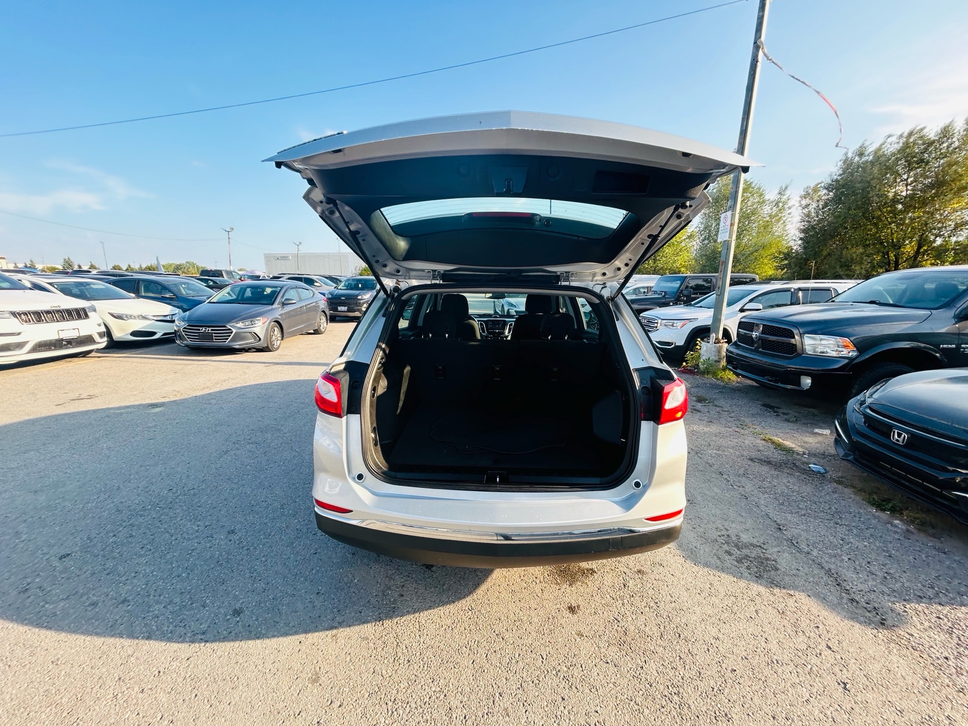/hakimautosale/2018-Chevrolet-Equinox-4095391260350998.jpg