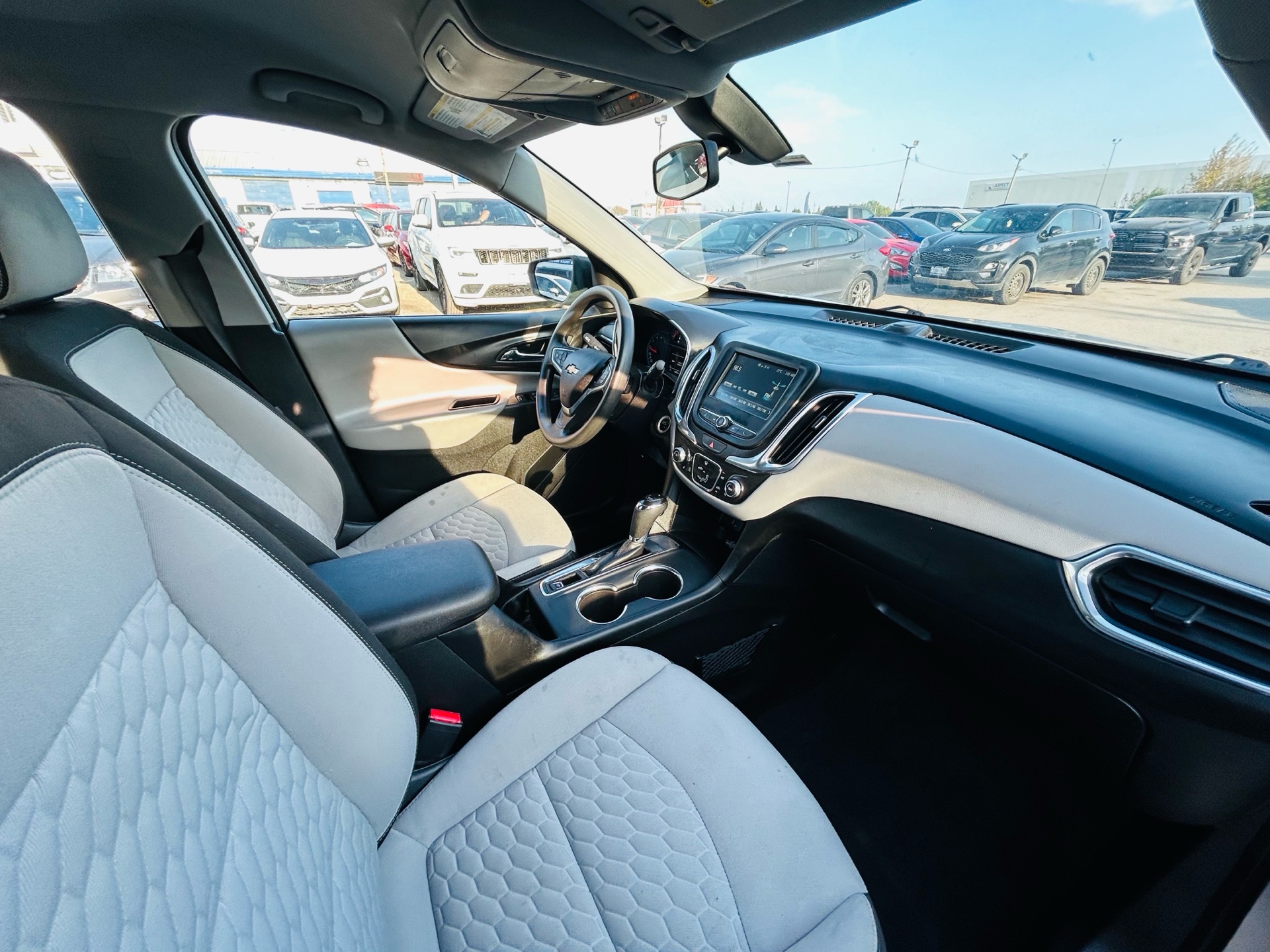 /hakimautosale/2018-Chevrolet-Equinox-5365242902339746.jpg