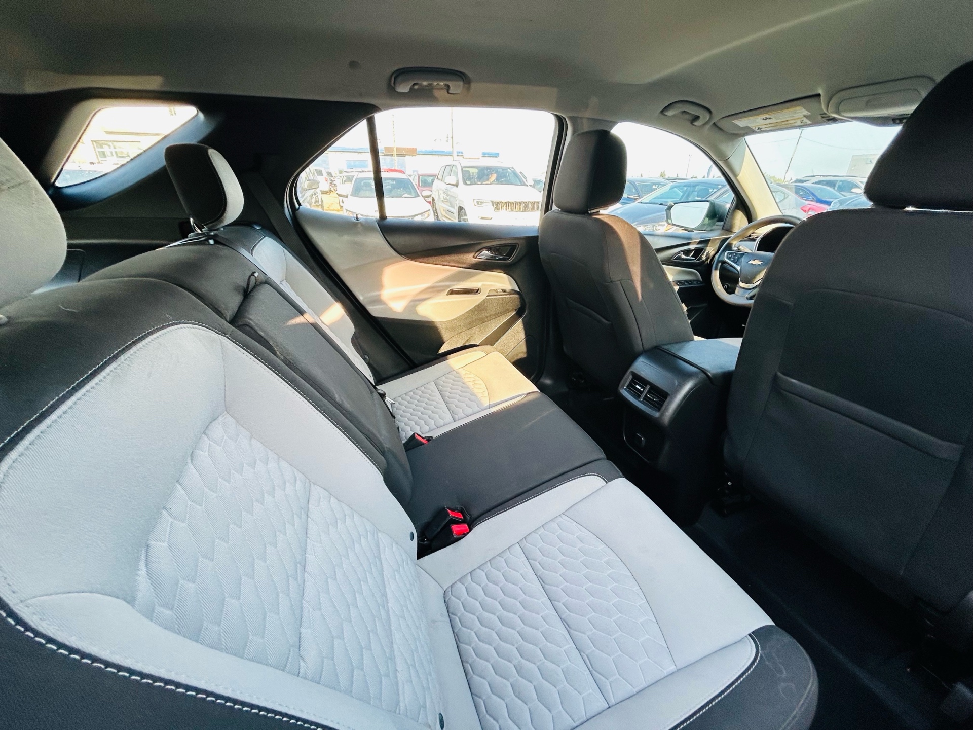 /hakimautosale/2018-Chevrolet-Equinox-5365960380449257.jpg