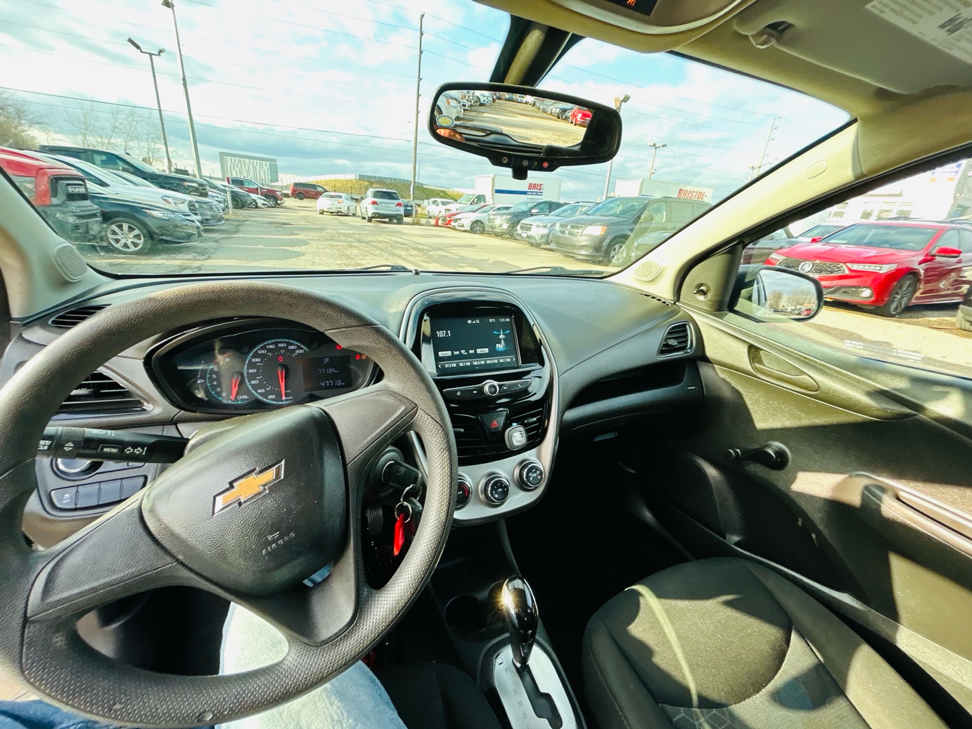 /hakimautosale/2018-Chevrolet-Spark-17635189169021426.jpg