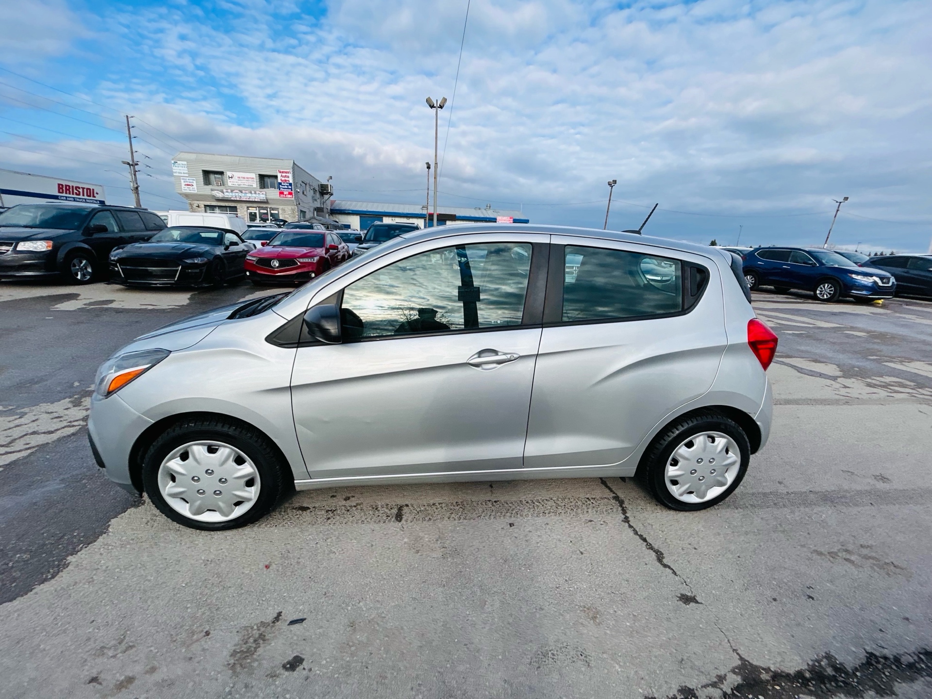 /hakimautosale/2018-Chevrolet-Spark-8874339912042606.jpg