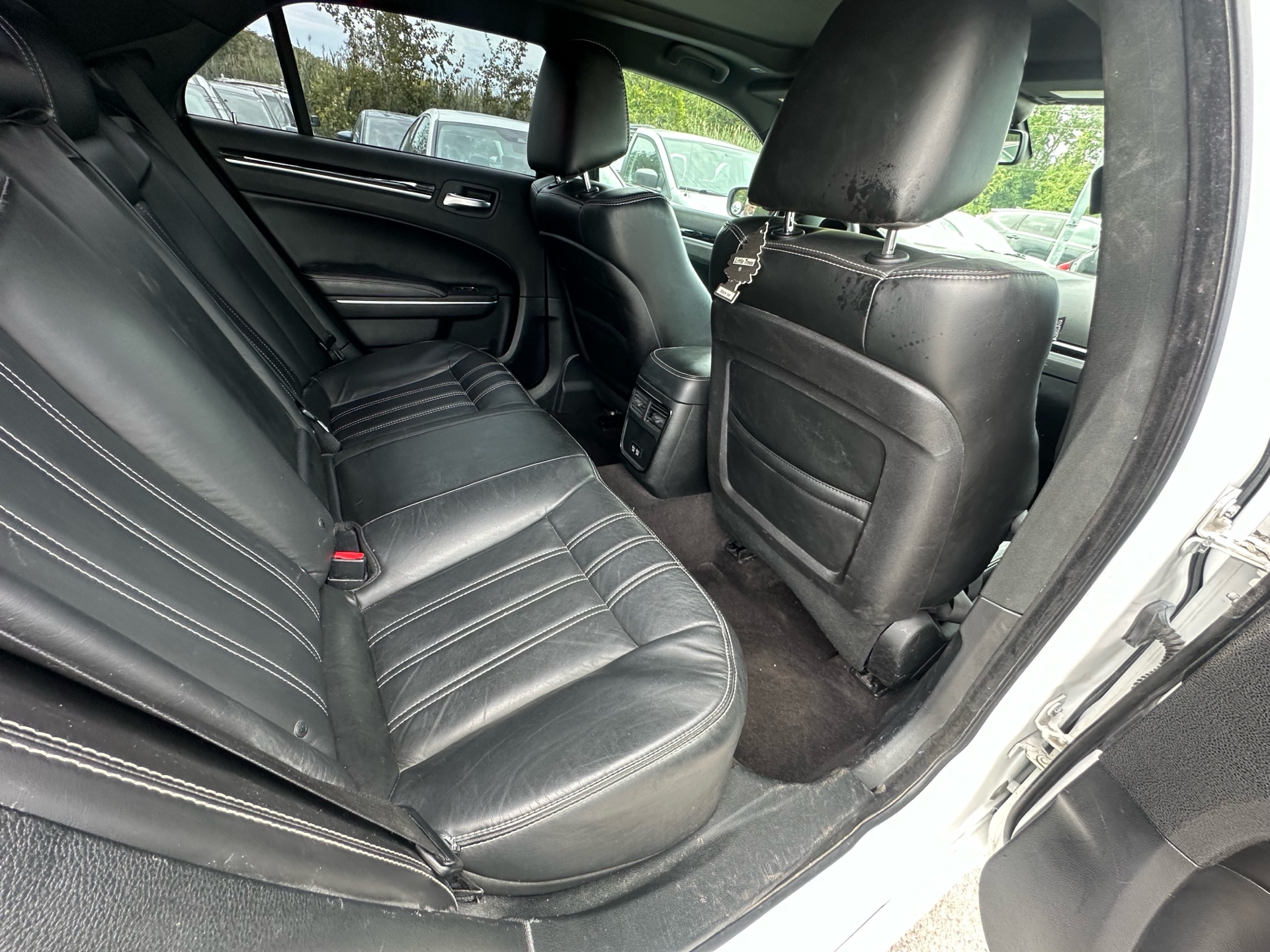 /hakimautosale/2018-Chrysler-300-6739606859025071.jpg