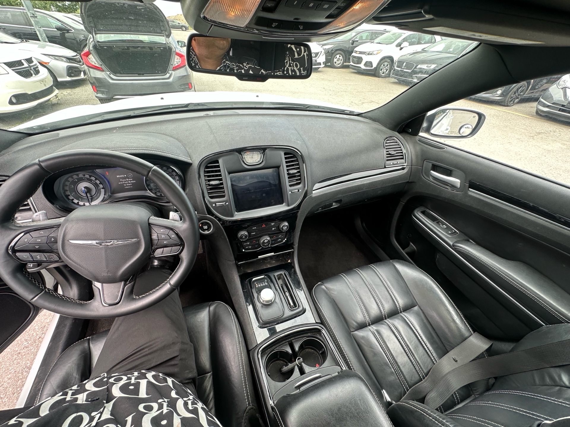 /hakimautosale/2018-Chrysler-300-6976023506716604.jpg