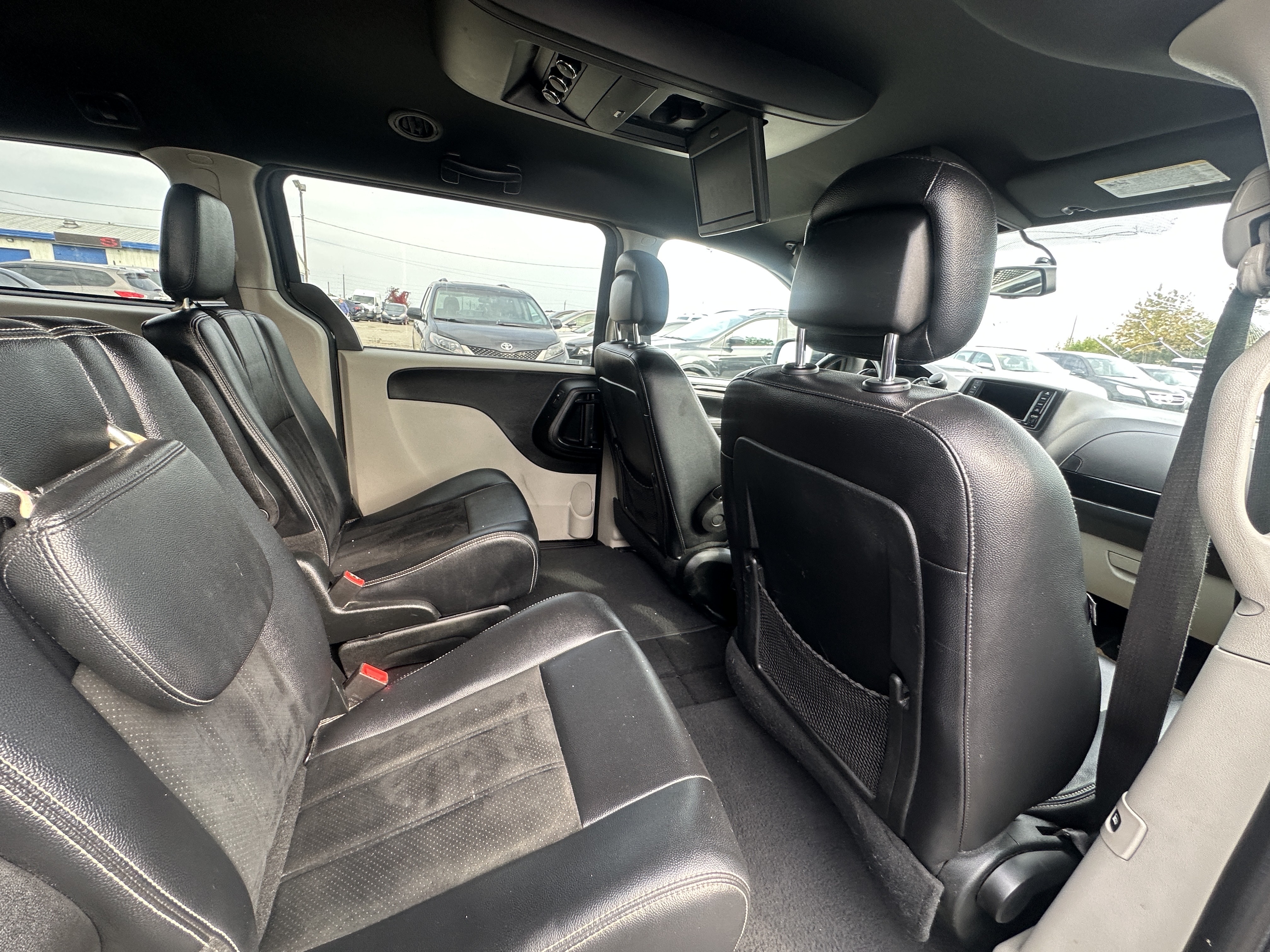 /hakimautosale/2018-Dodge-GrandCaravan-19897415586593703.jpg