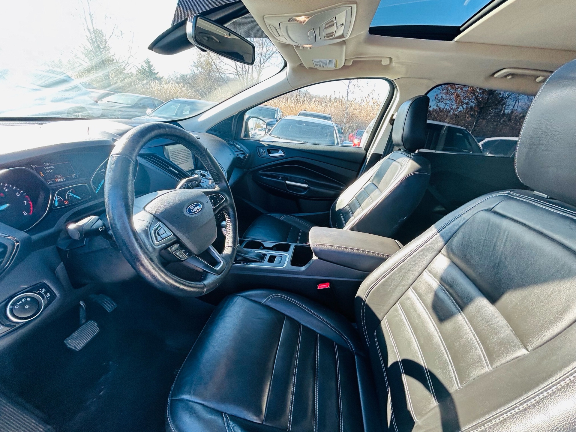/hakimautosale/2018-Ford-Escape-08938851630887679.jpg
