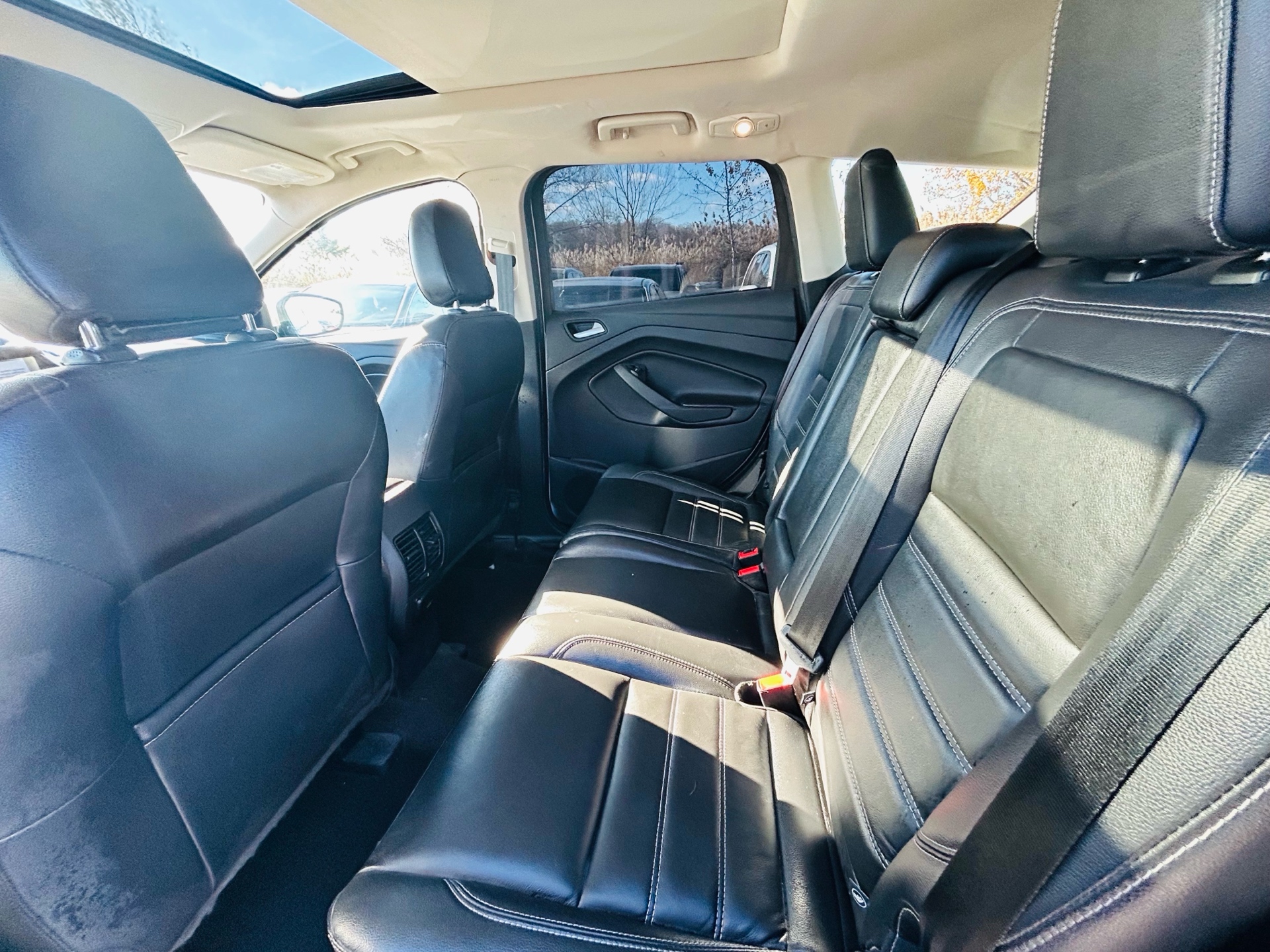/hakimautosale/2018-Ford-Escape-3337221543325313.jpg