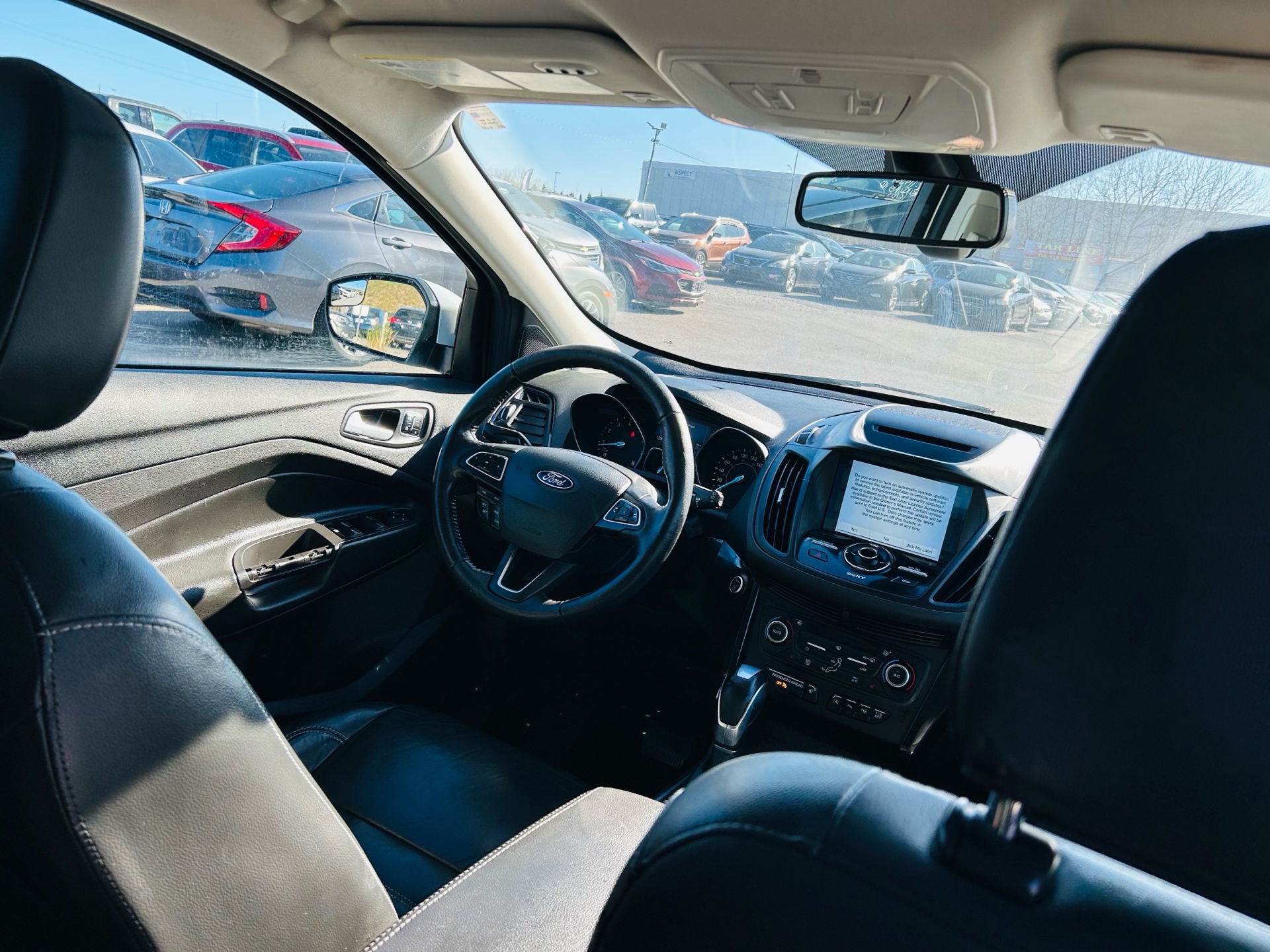 /hakimautosale/2018-Ford-Escape-44687289776543904.jpg