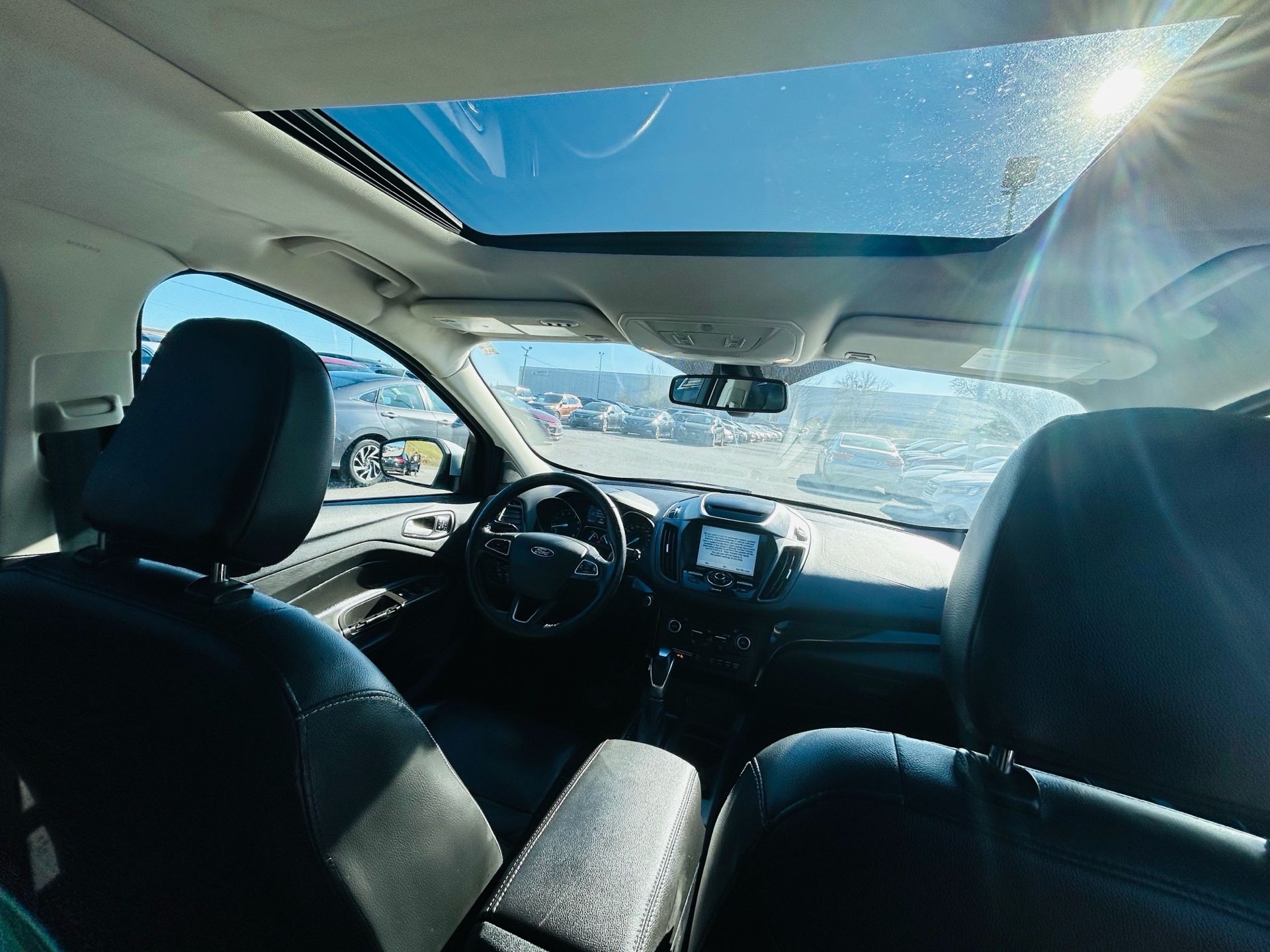 /hakimautosale/2018-Ford-Escape-5316775961944069.jpg
