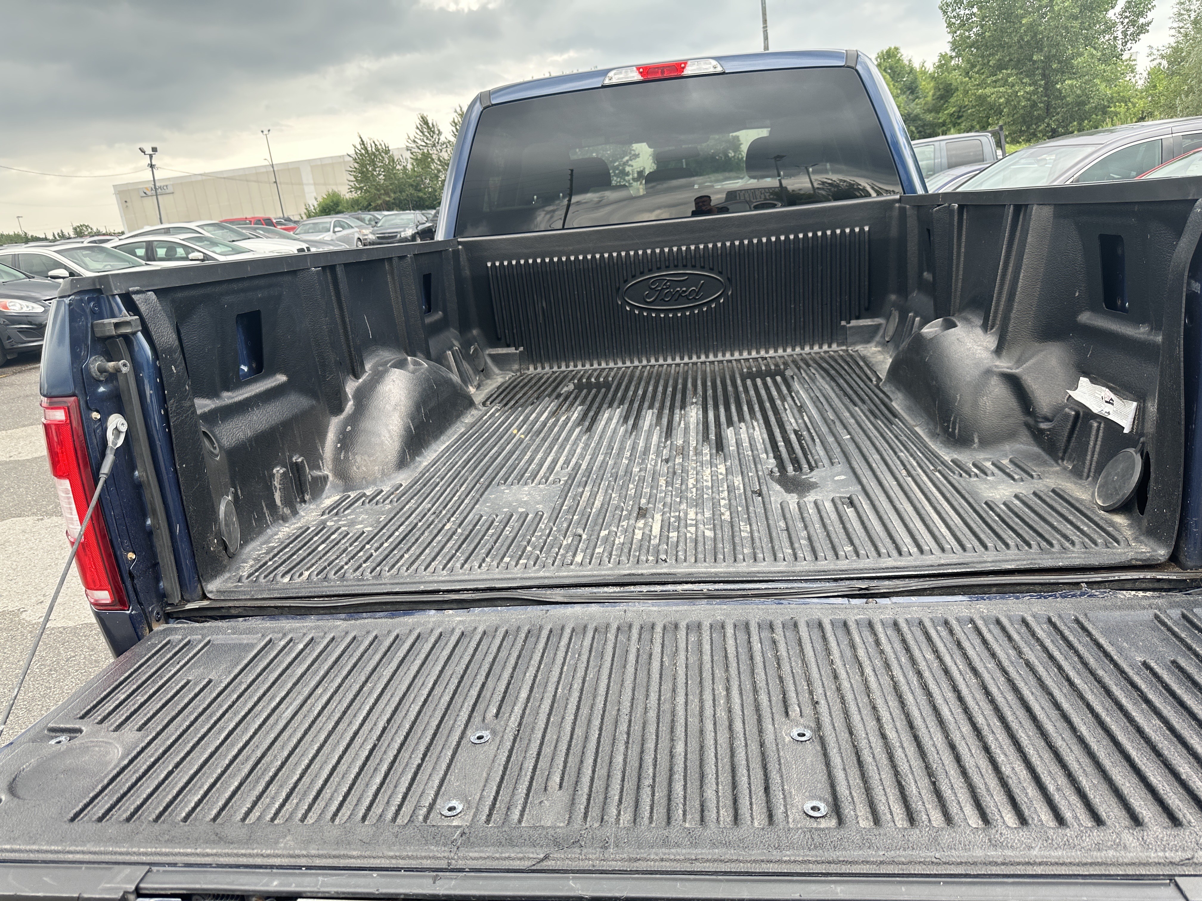 /hakimautosale/2018-Ford-F-150-10490261411302781.jpg