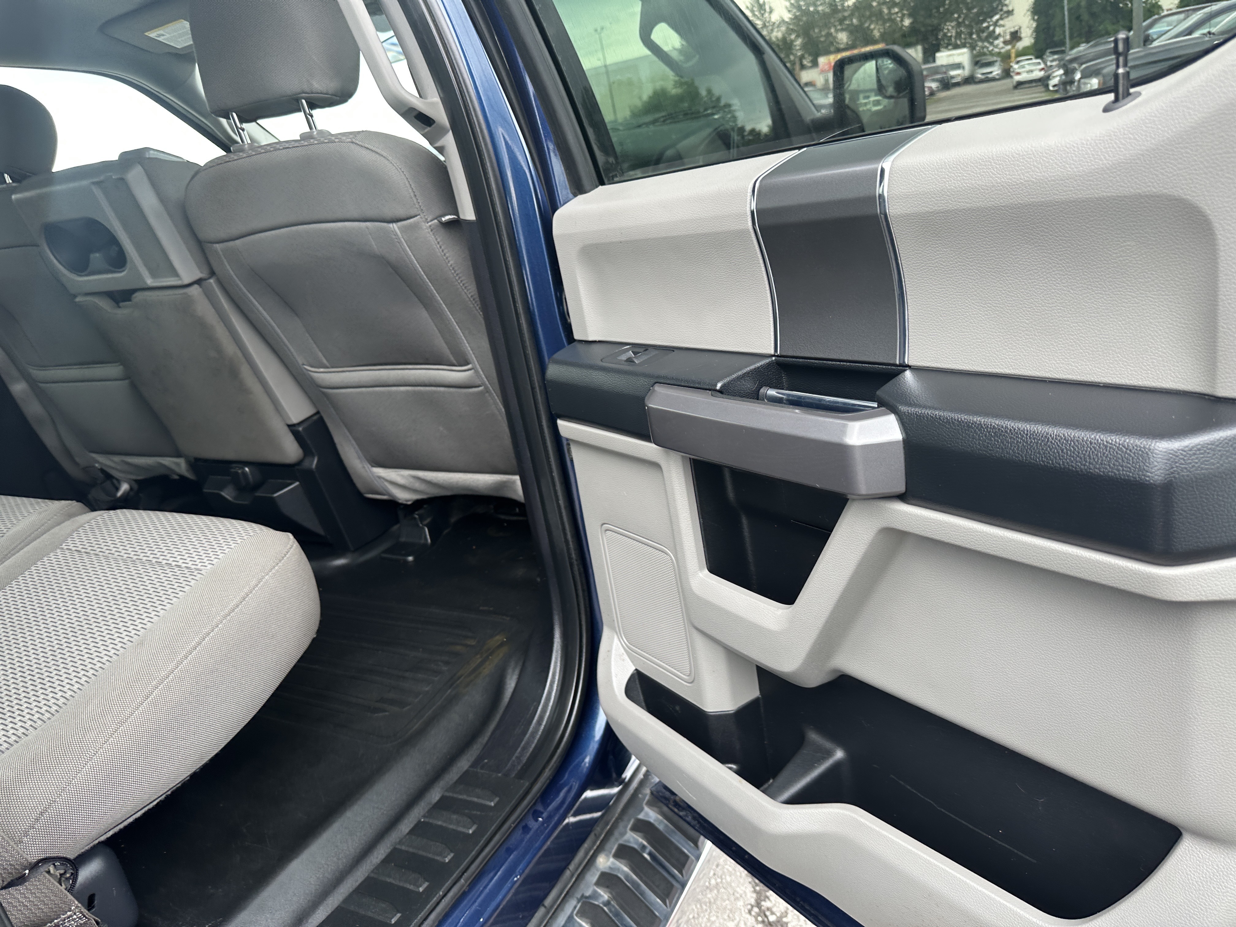 /hakimautosale/2018-Ford-F-150-36645354320272583.jpg