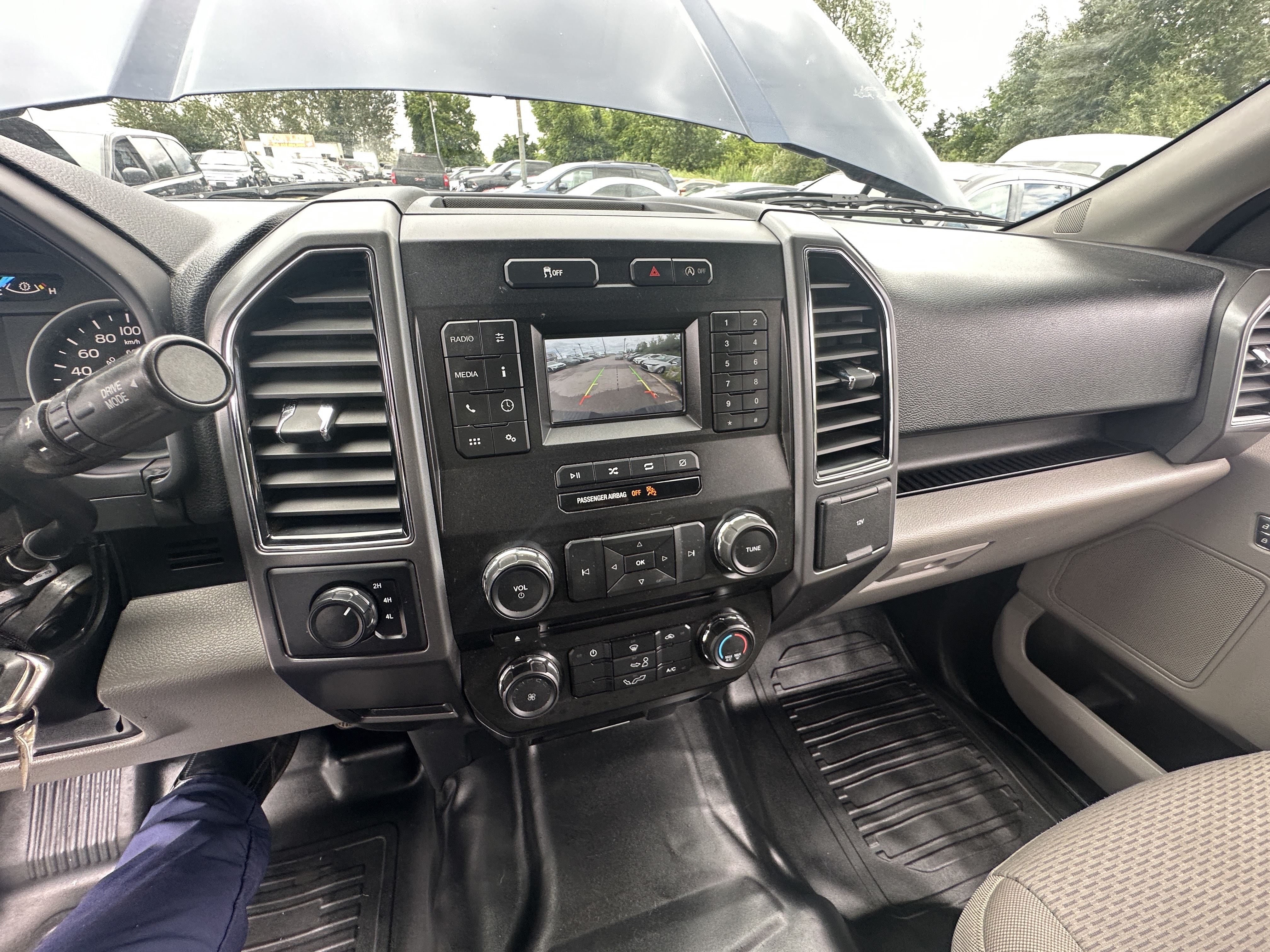 /hakimautosale/2018-Ford-F-150-9057869052687049.jpg