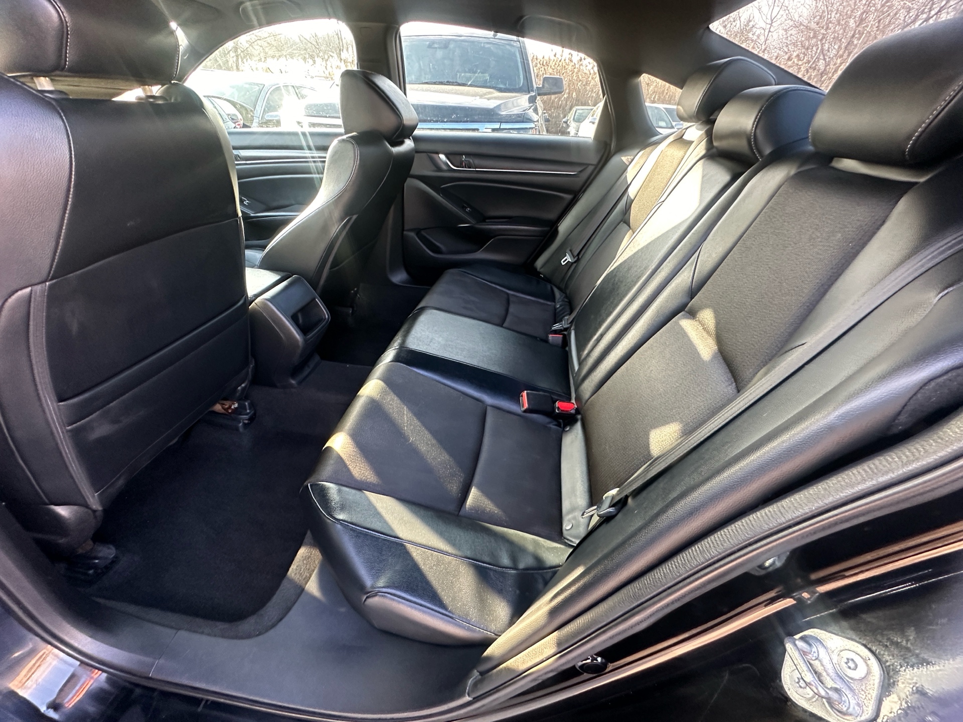 /hakimautosale/2018-Honda-Accord-5759722594426486.jpg