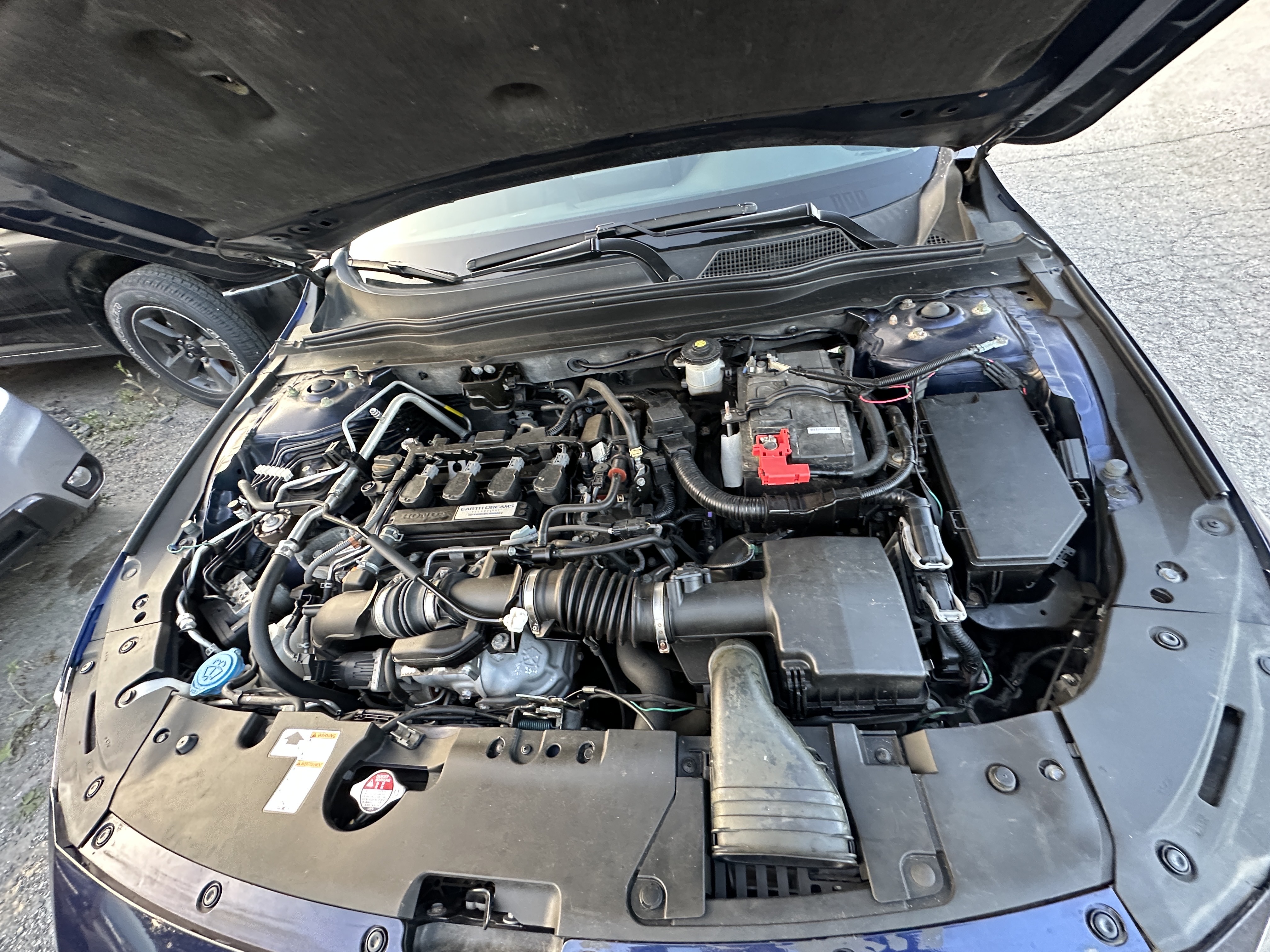 /hakimautosale/2018-Honda-AccordSedan-332906959602965.jpg