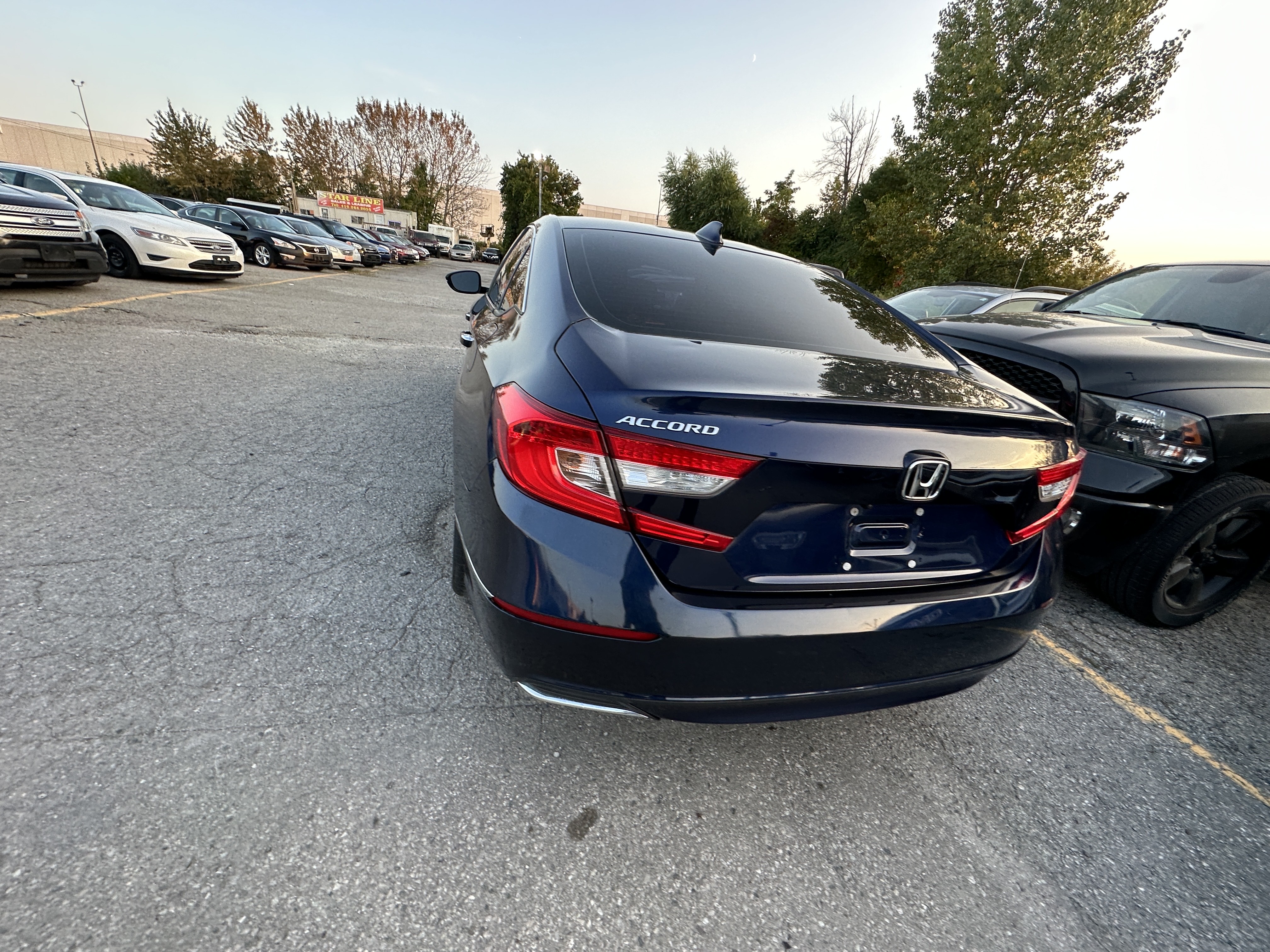 /hakimautosale/2018-Honda-AccordSedan-6230597975889587.jpg