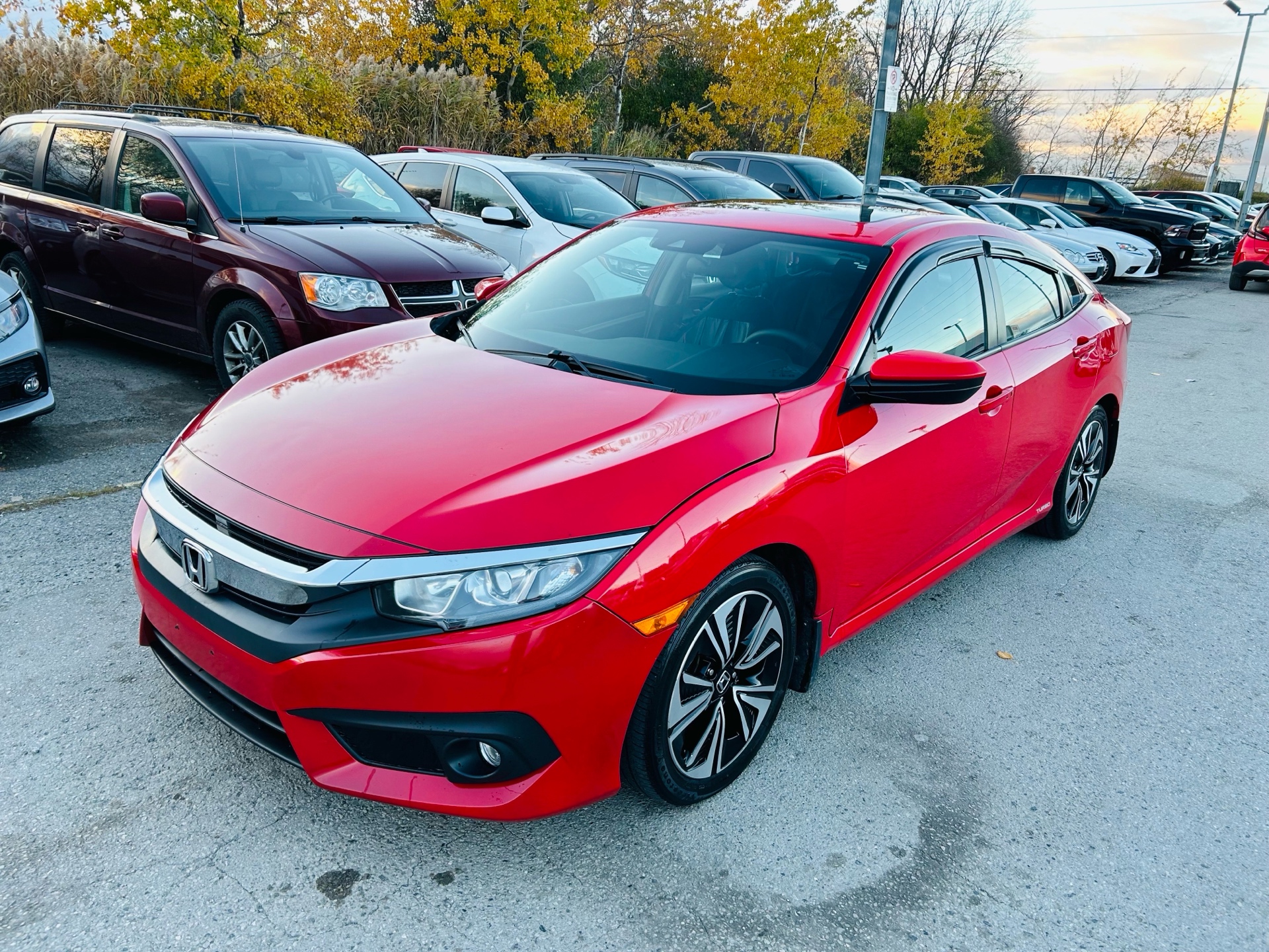 /hakimautosale/2018-Honda-Civic-1735675896251323.jpg