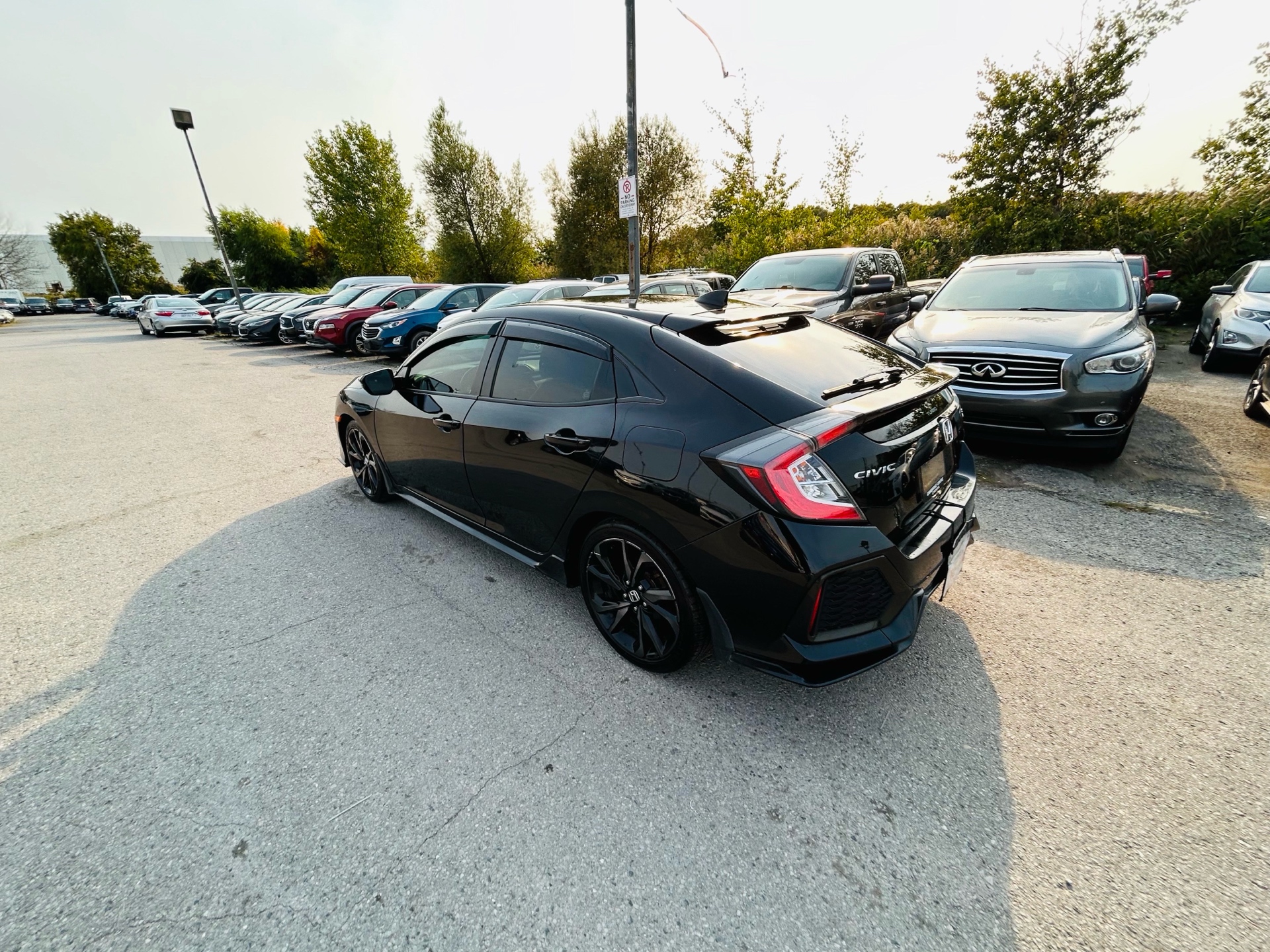 /hakimautosale/2018-Honda-CivicHatchback-05843936512170478.jpg
