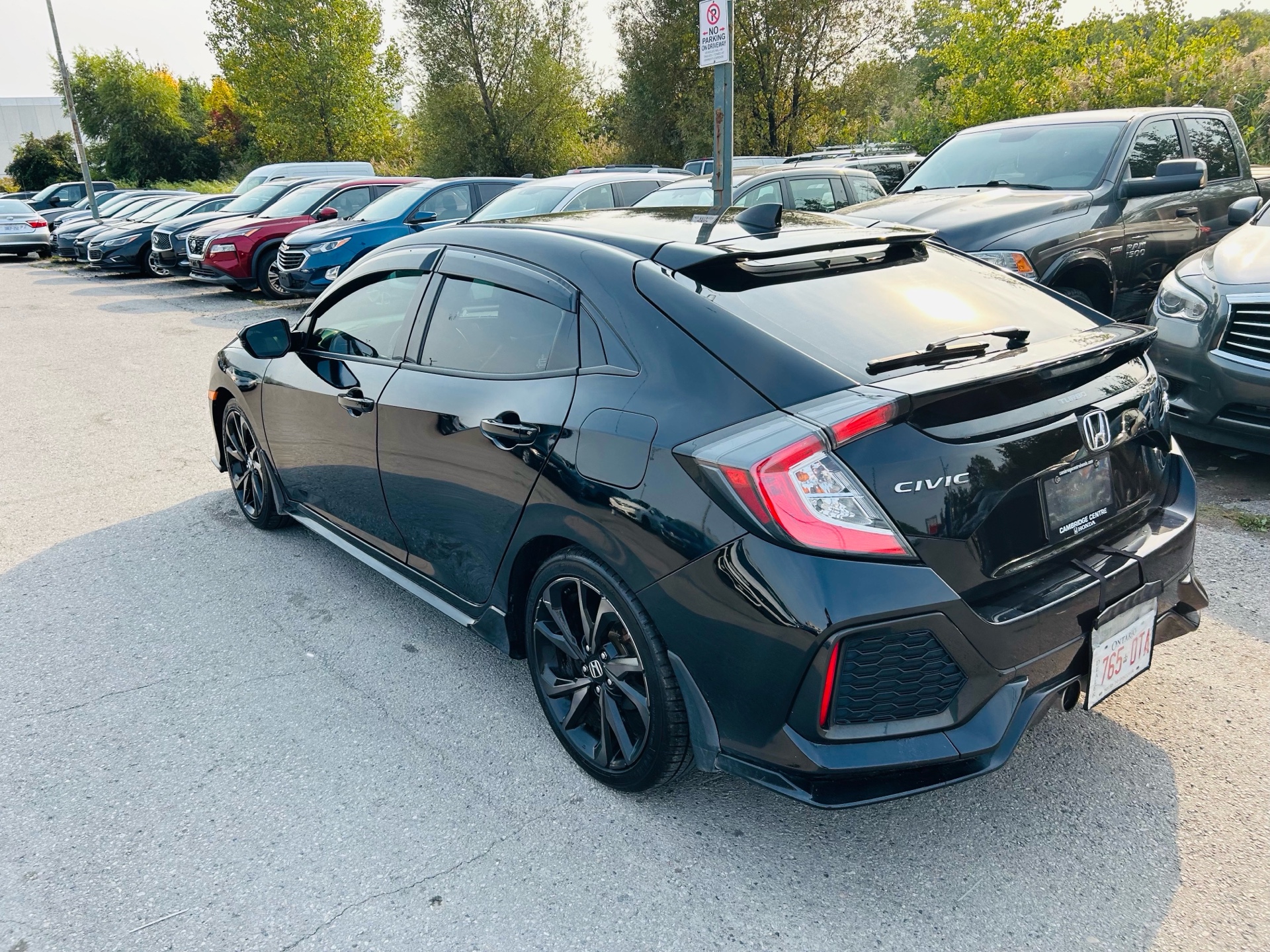 /hakimautosale/2018-Honda-CivicHatchback-17020519420525115.jpg
