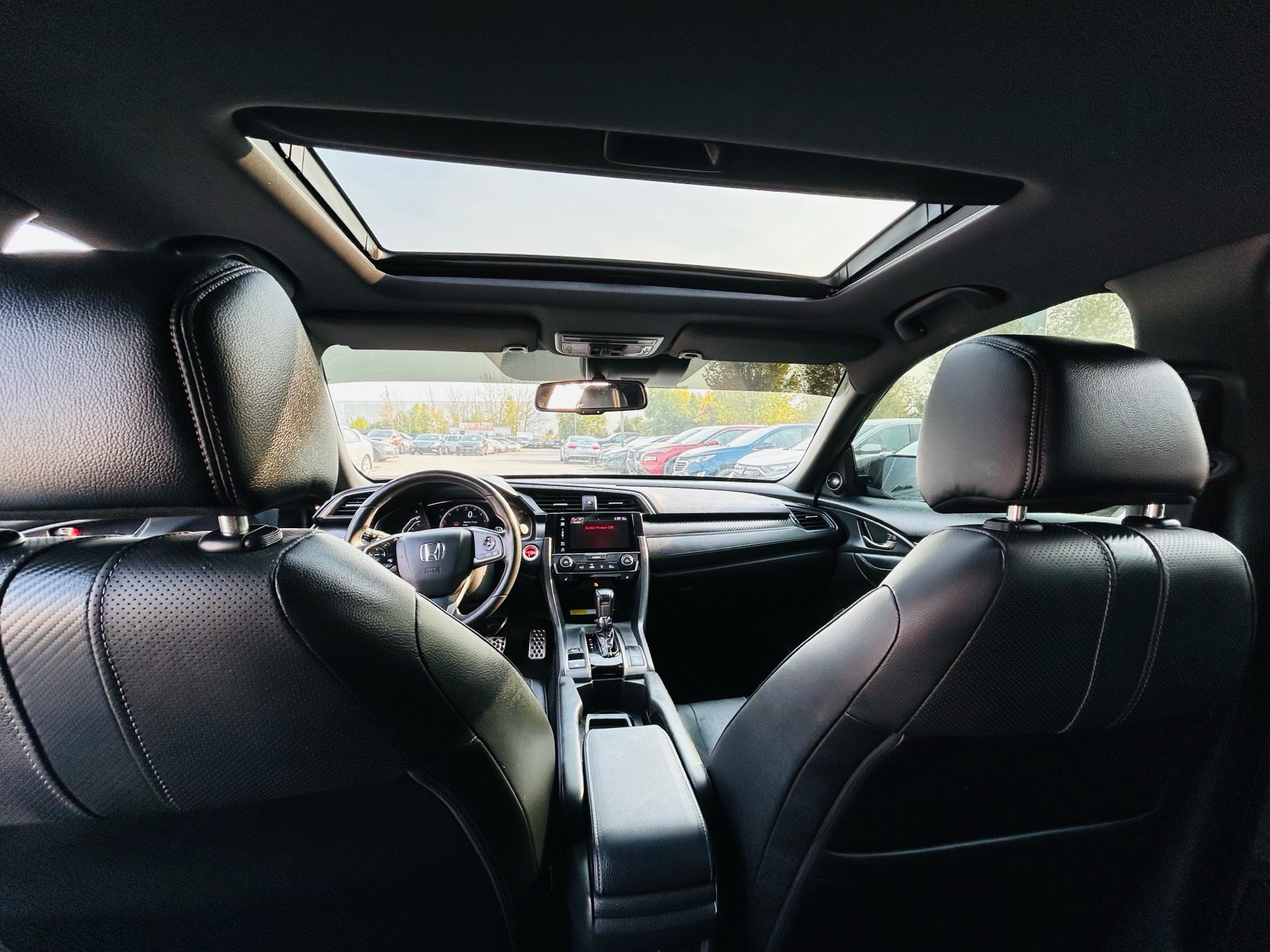 /hakimautosale/2018-Honda-CivicHatchback-4329952451800474.jpg