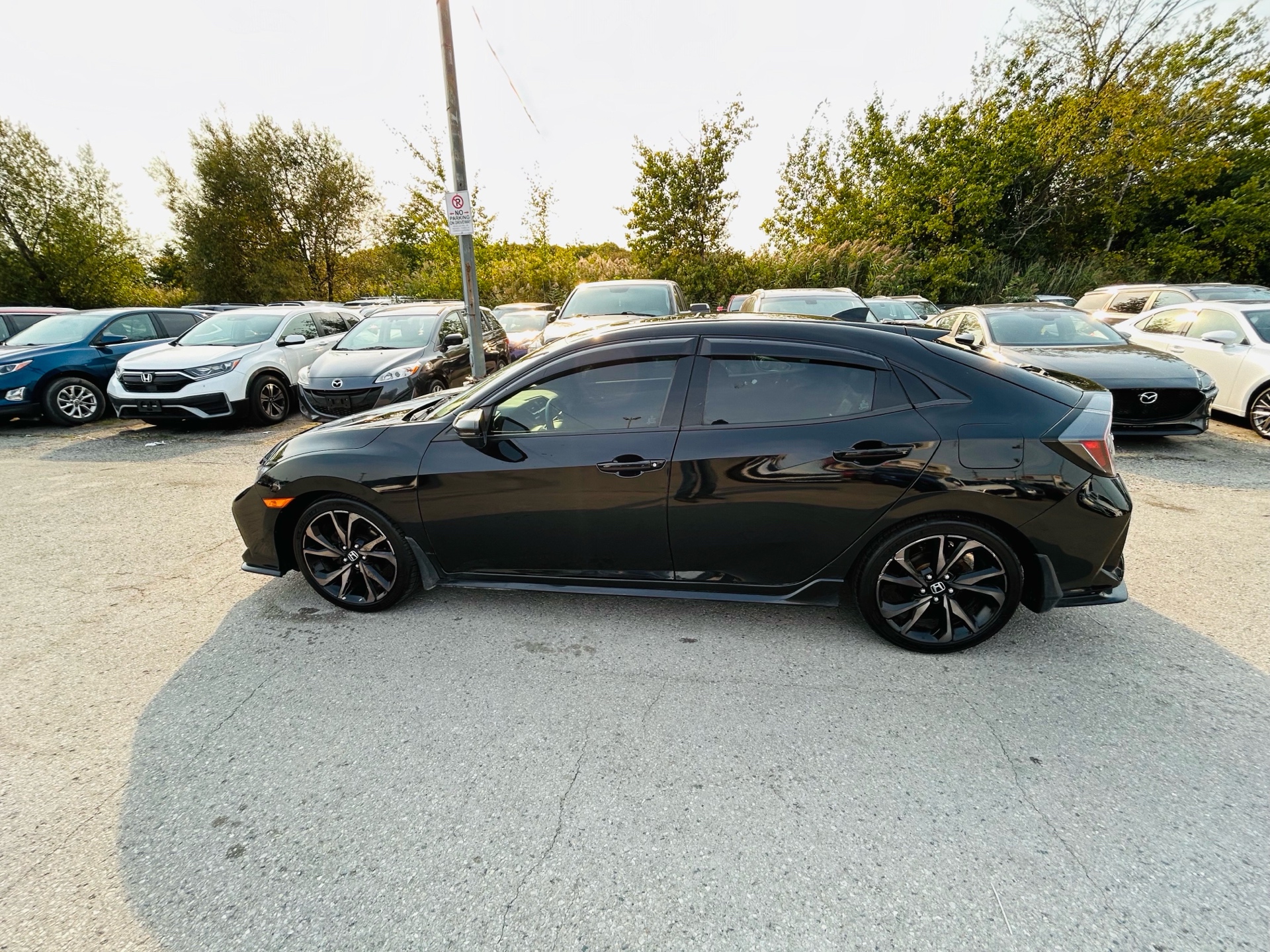 /hakimautosale/2018-Honda-CivicHatchback-508719627171148.jpg