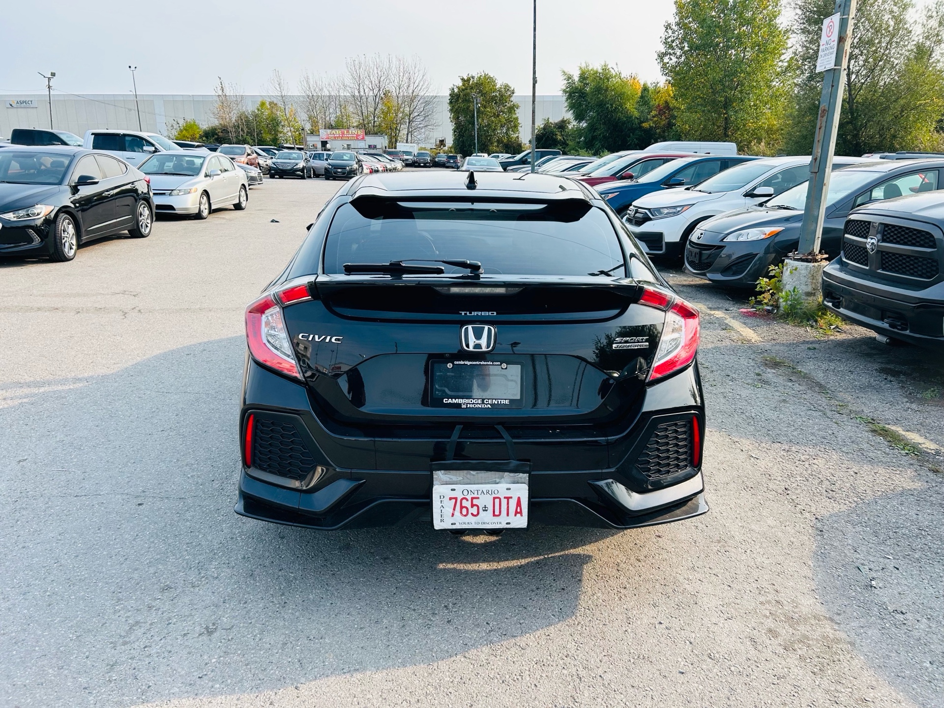 /hakimautosale/2018-Honda-CivicHatchback-991561229823684.jpg