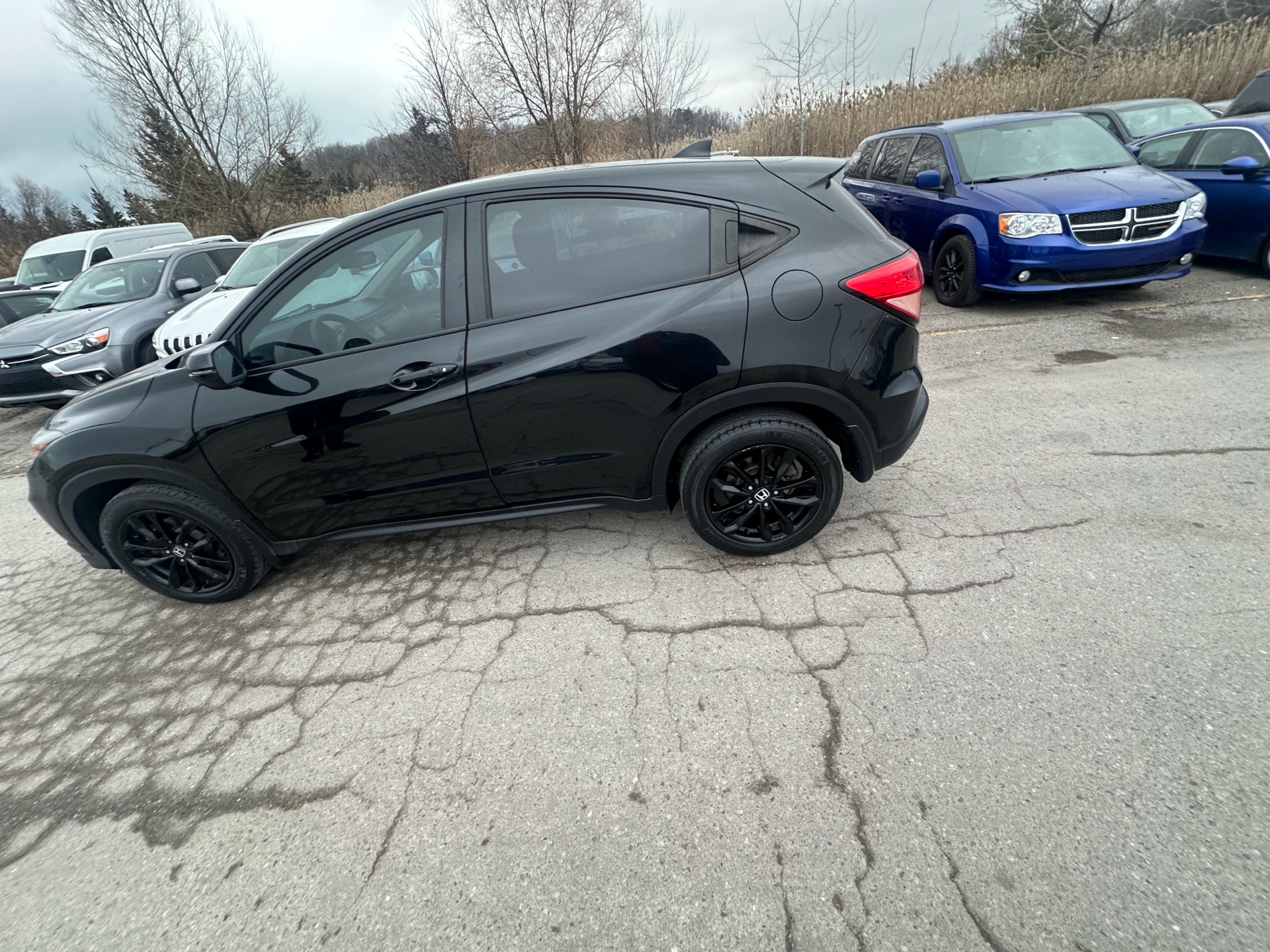/hakimautosale/2018-Honda-HR-V-38506205628833734.jpg