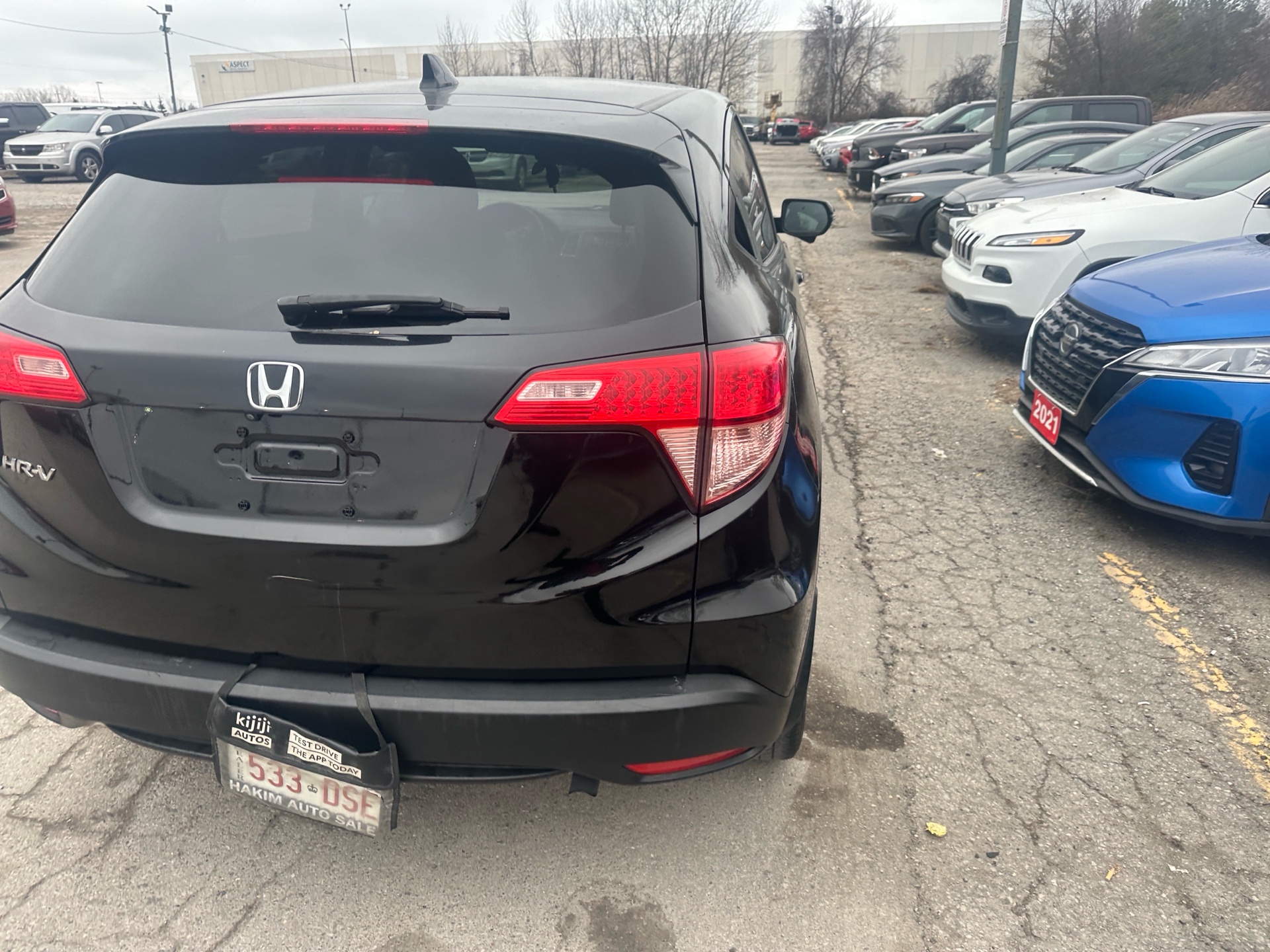/hakimautosale/2018-Honda-HR-V-5022223557357333.jpg