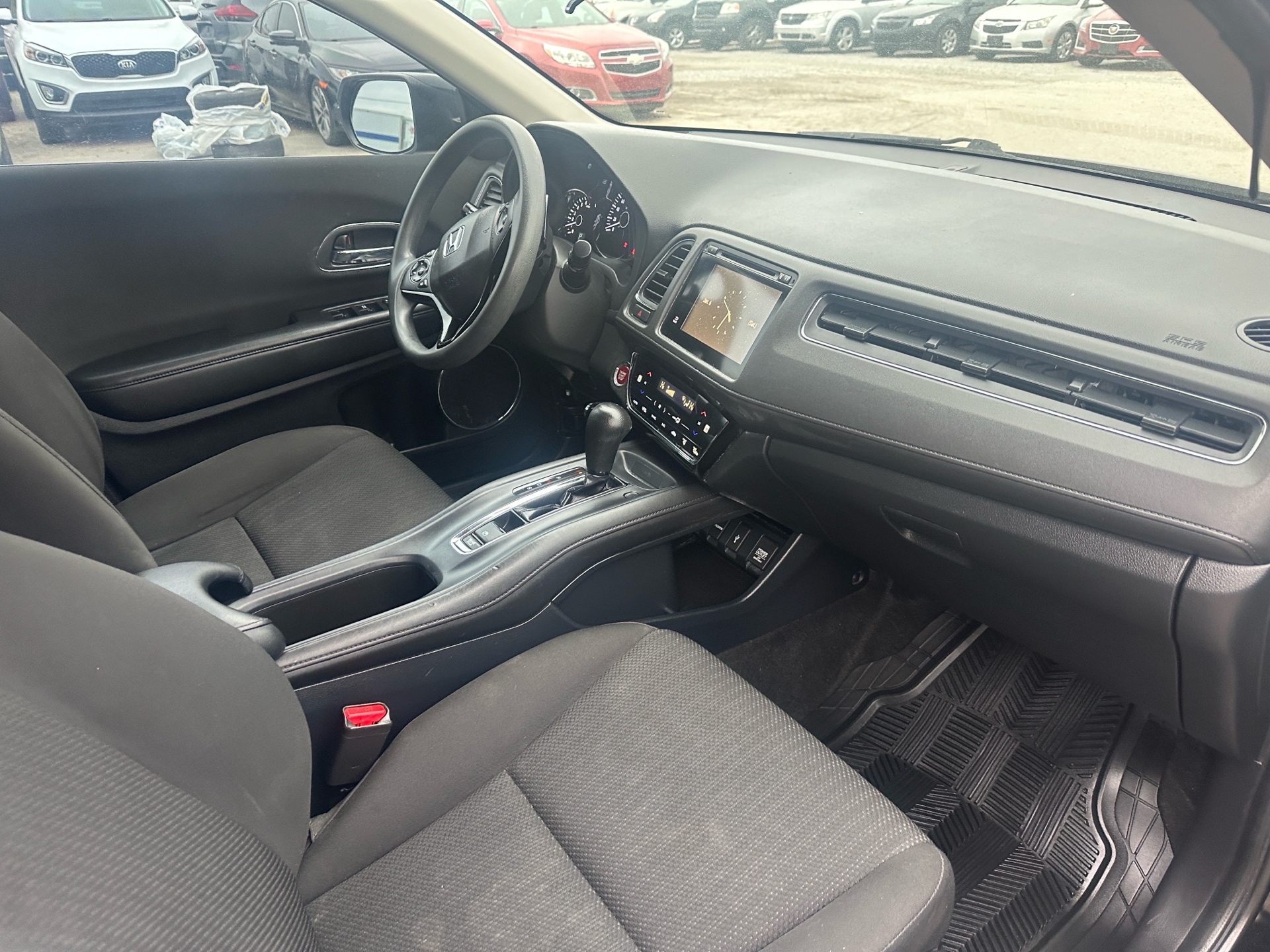 /hakimautosale/2018-Honda-HR-V-6208384038962815.jpg