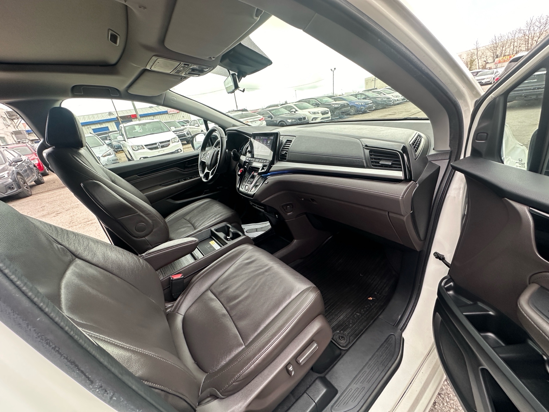 /hakimautosale/2018-Honda-Odyssey-7041159122985832.jpg