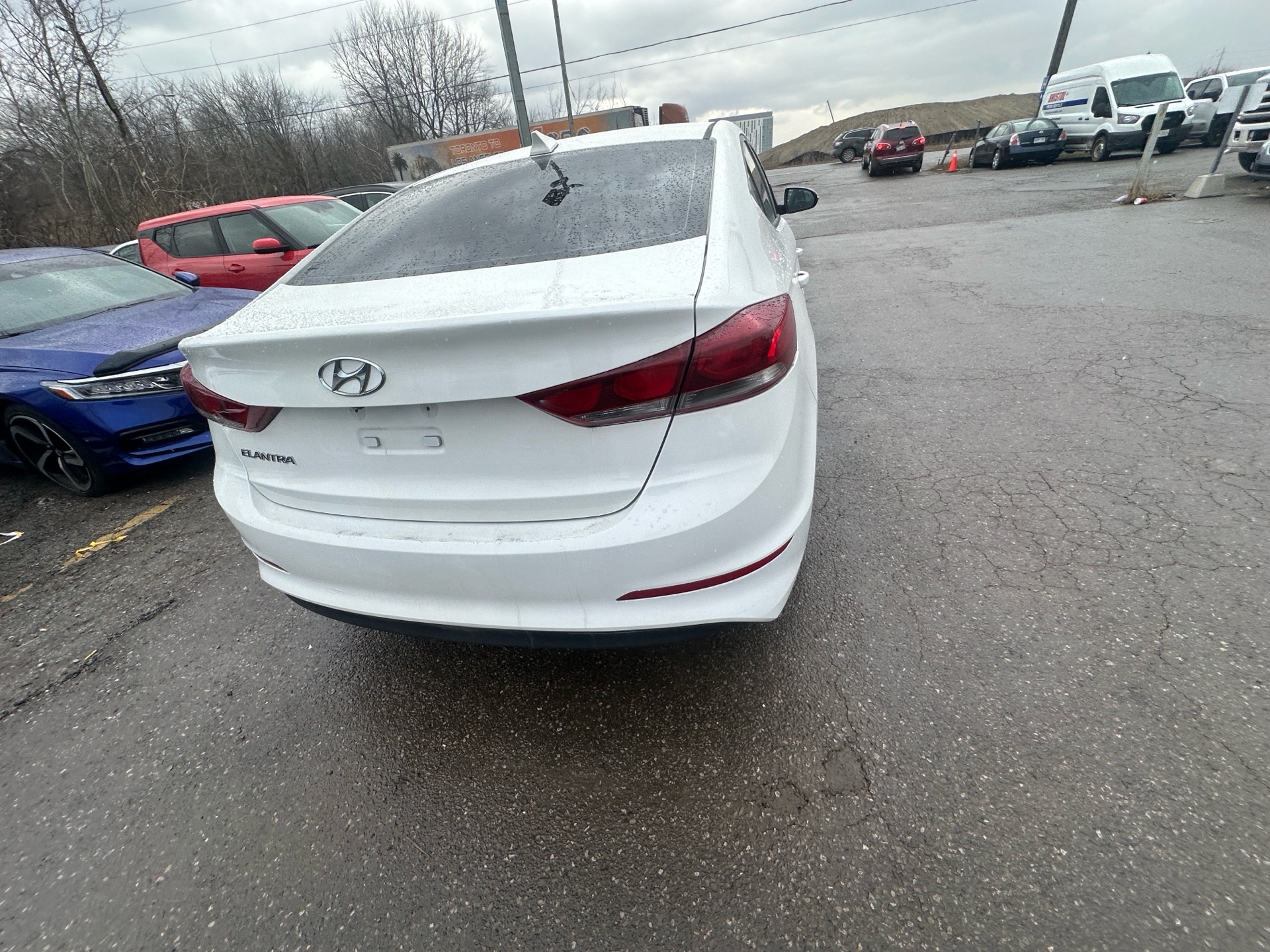 /hakimautosale/2018-Hyundai-Elantra-03312398155068563.jpg