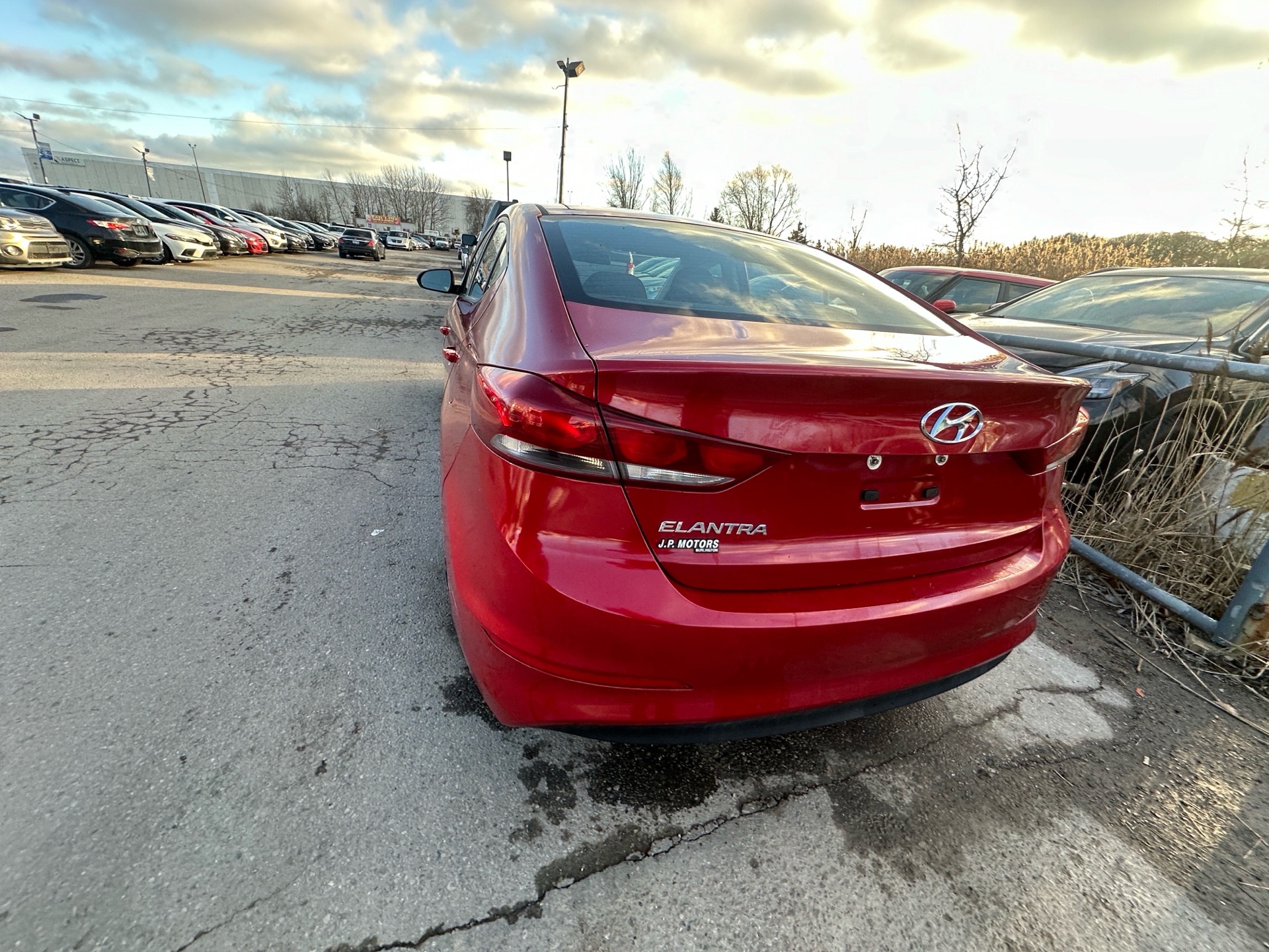 /hakimautosale/2018-Hyundai-Elantra-1859675190847181.jpg